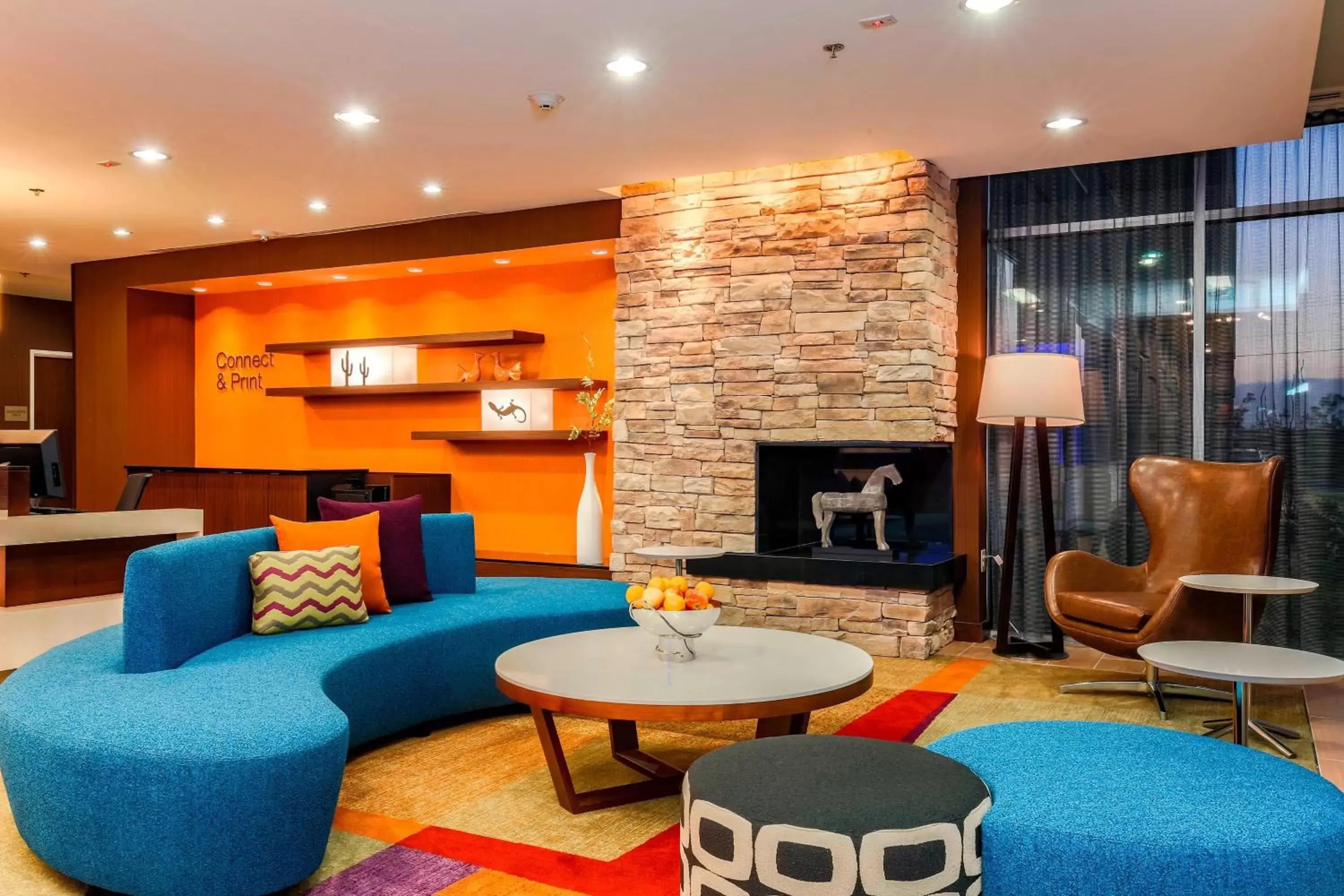 Lobby or reception, Lounge/Bar in Fairfield Inn & Suites by Marriott Snyder