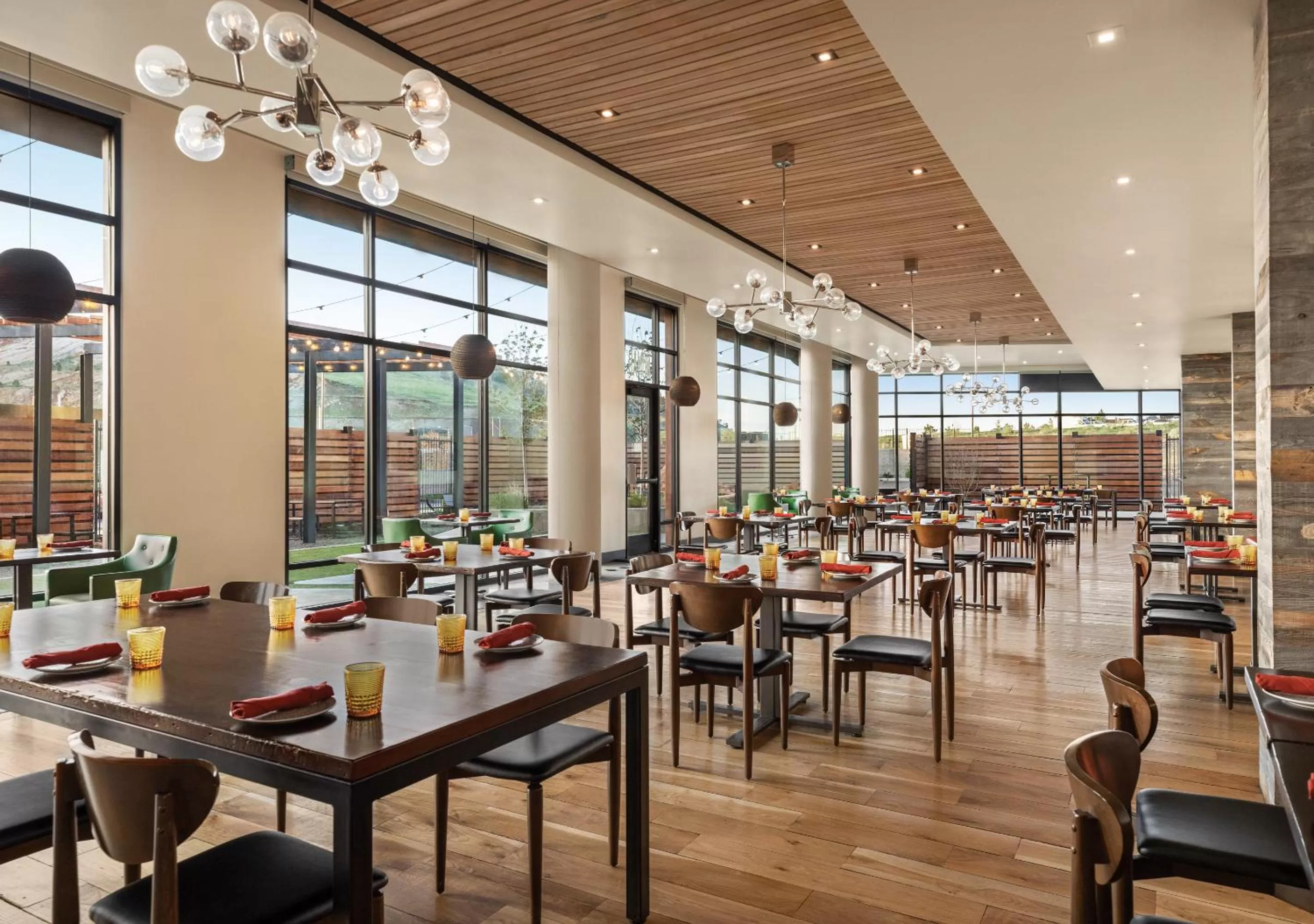 Restaurant/places to eat in Origin Red Rocks, a Wyndham Hotel