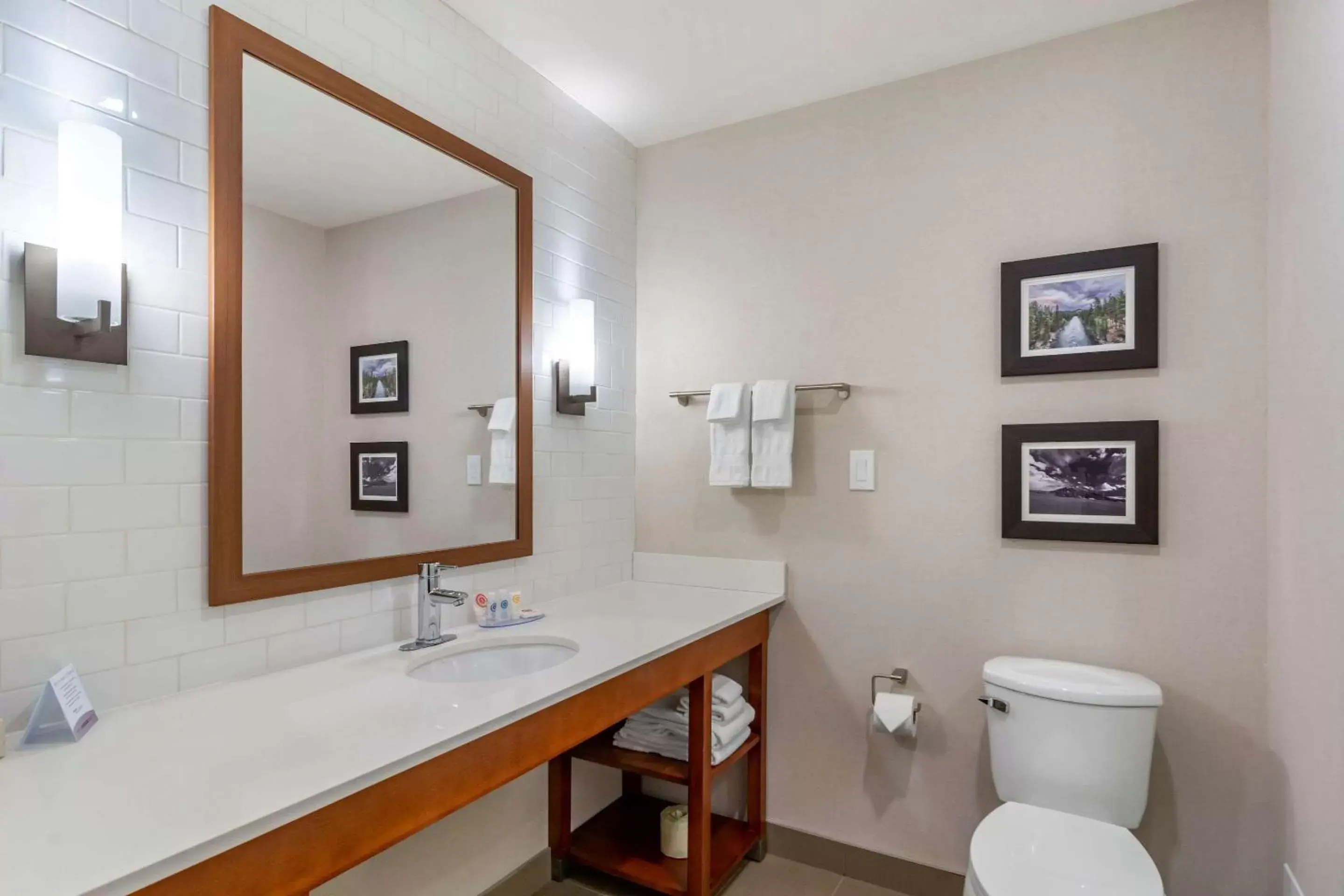 Bathroom in Comfort Inn & Suites