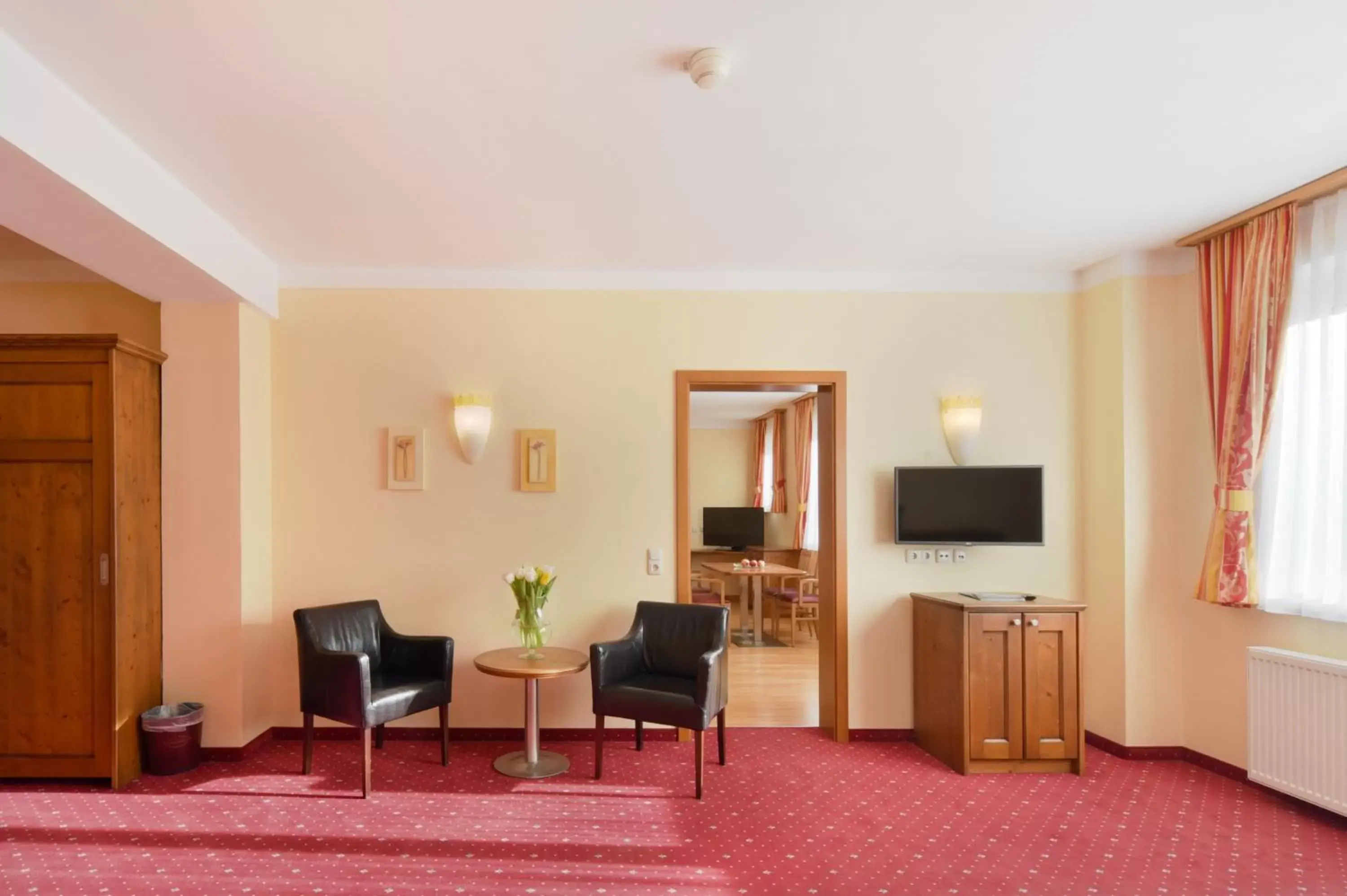 Living room, Seating Area in Cella Central Historic Boutique Hotel