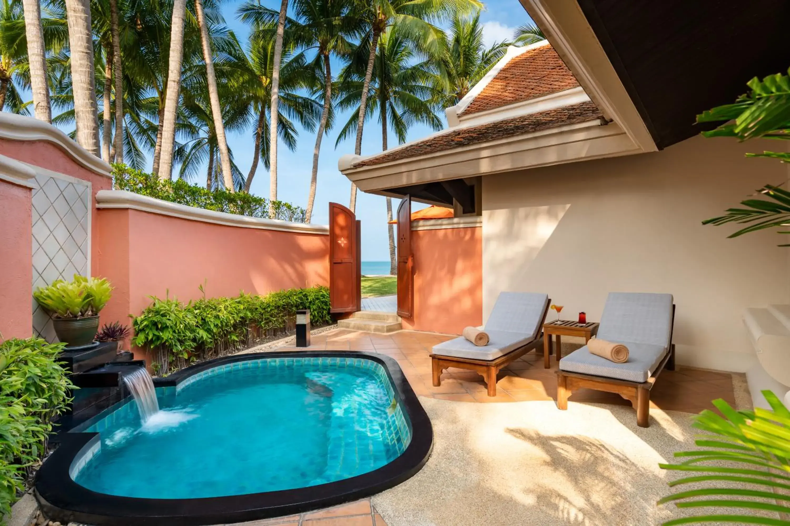 Garden, Swimming Pool in Santiburi Koh Samui