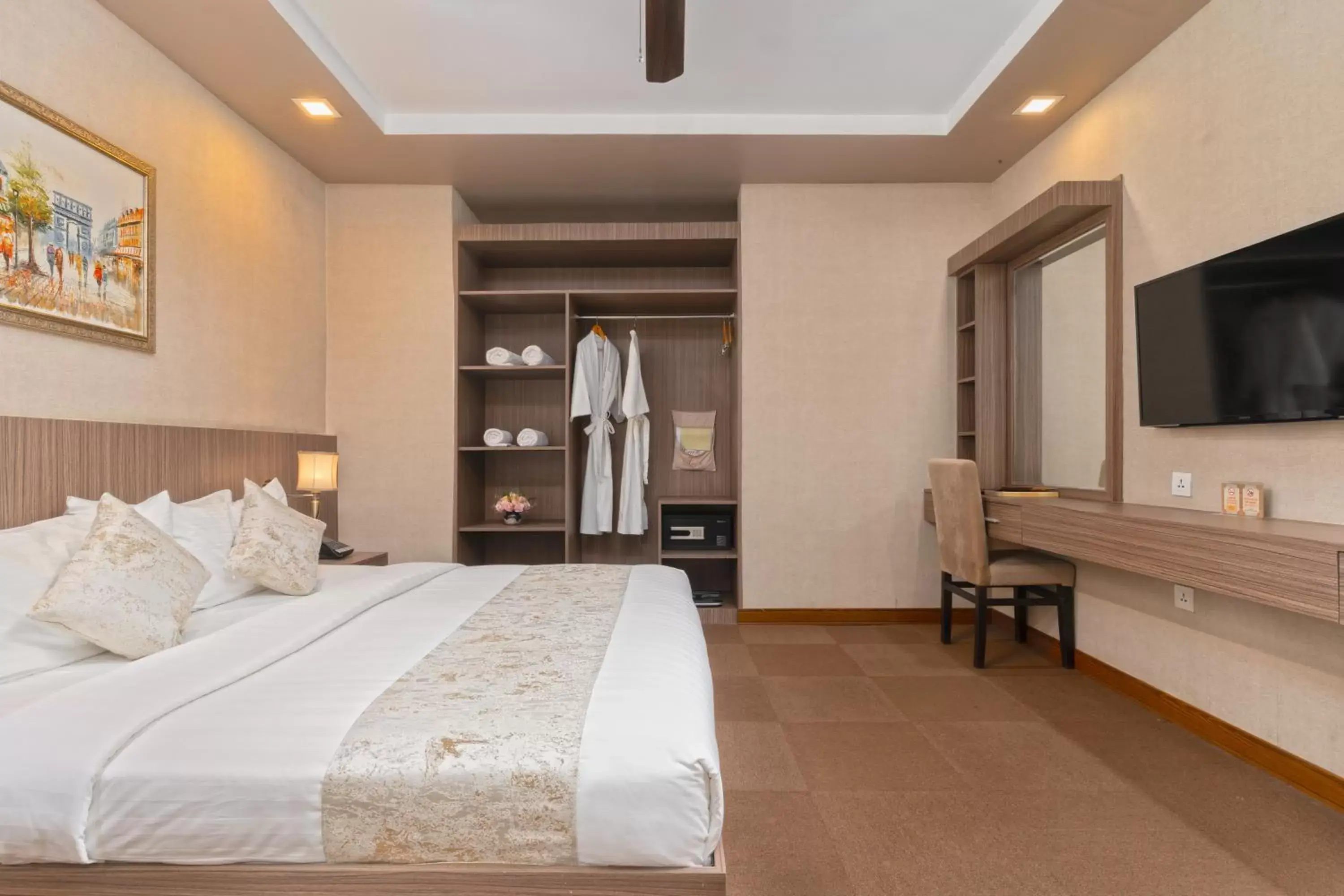 Bed in Anik Boutique Hotel & Spa on Norodom Blvd