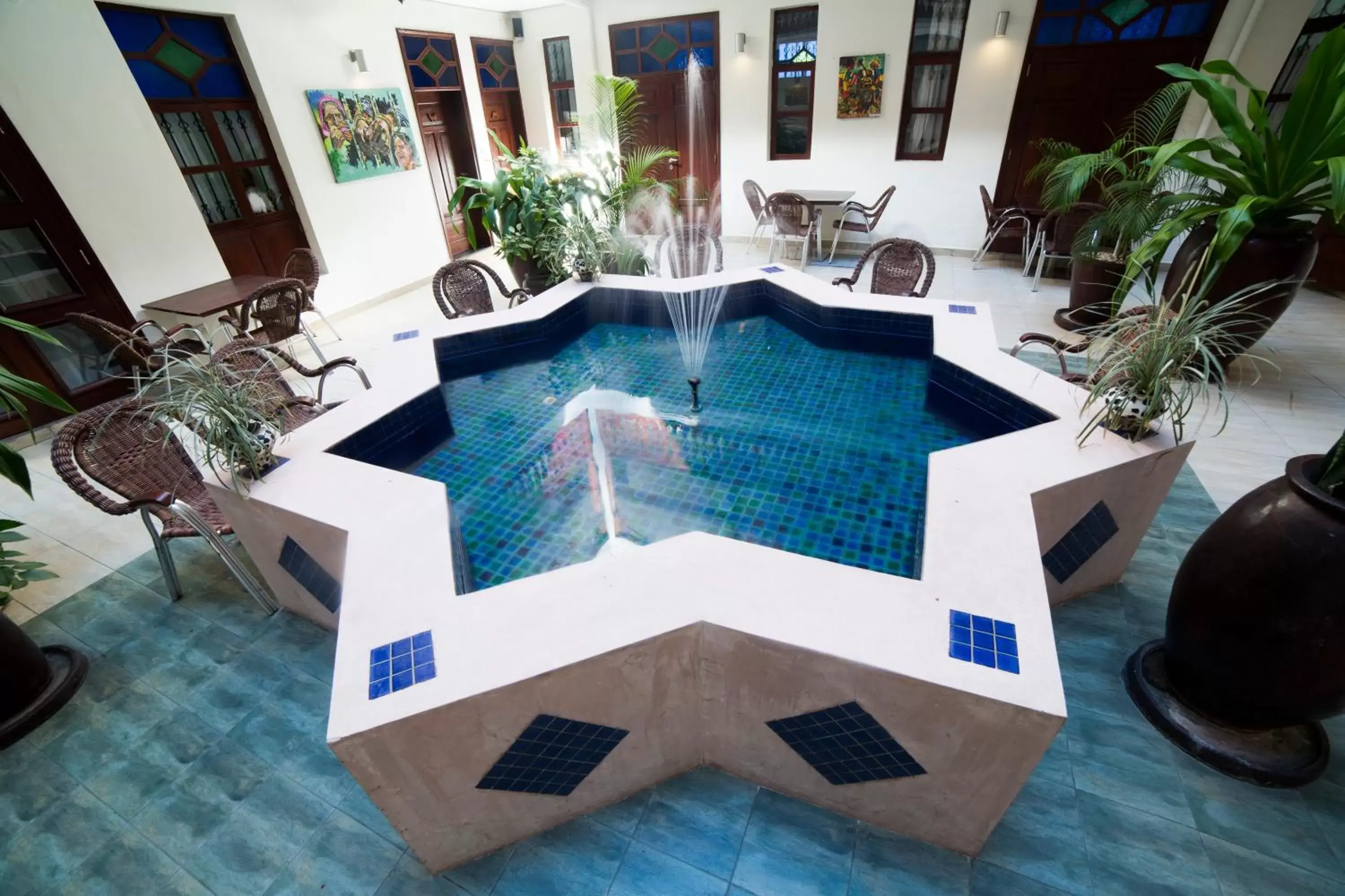 Area and facilities, Swimming Pool in Maru Maru Hotel