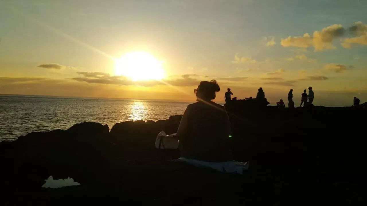 Sunset in Mamamia Island Villa