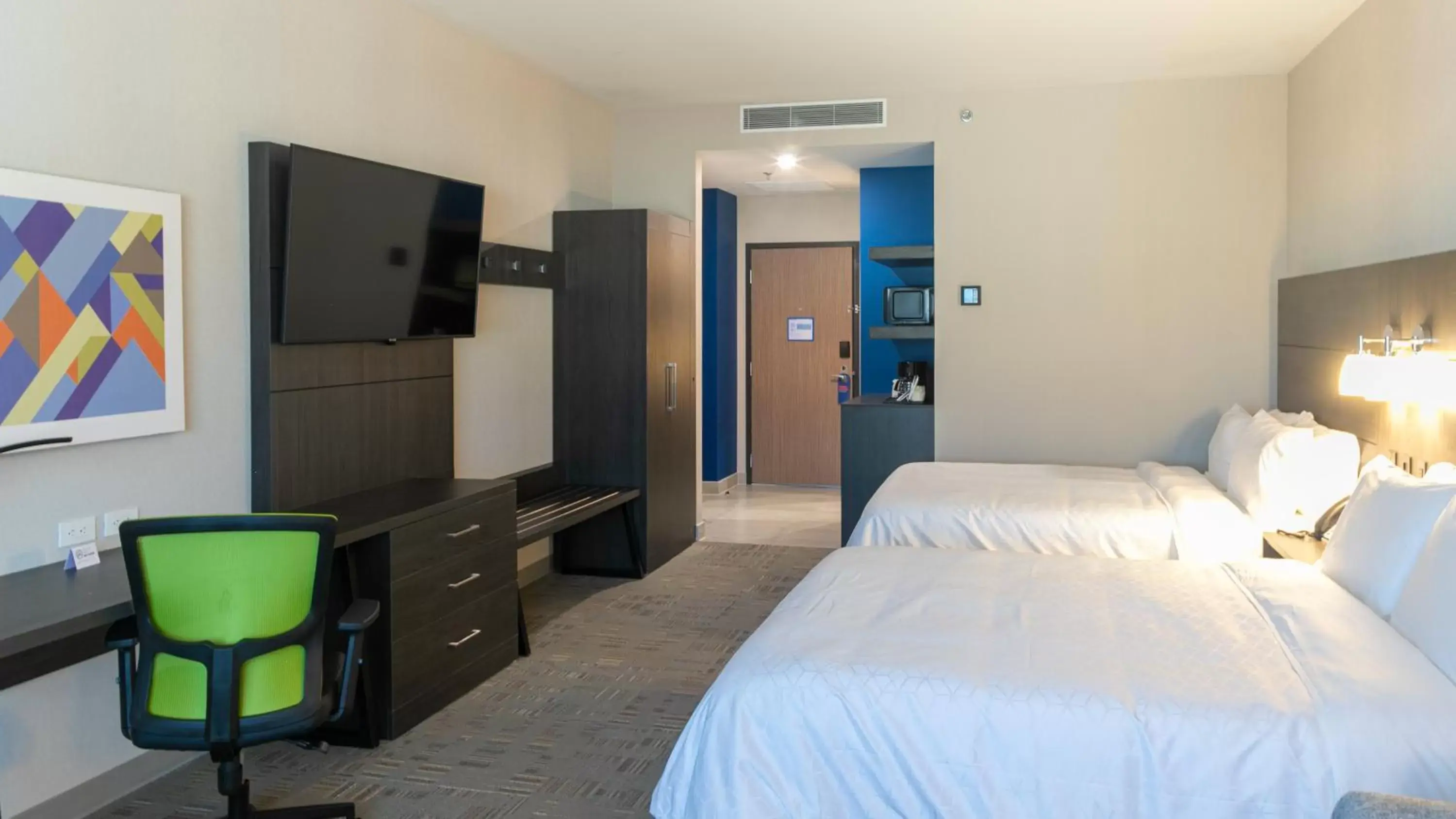 Photo of the whole room in Holiday Inn Express & Suites - Tijuana Otay, an IHG Hotel