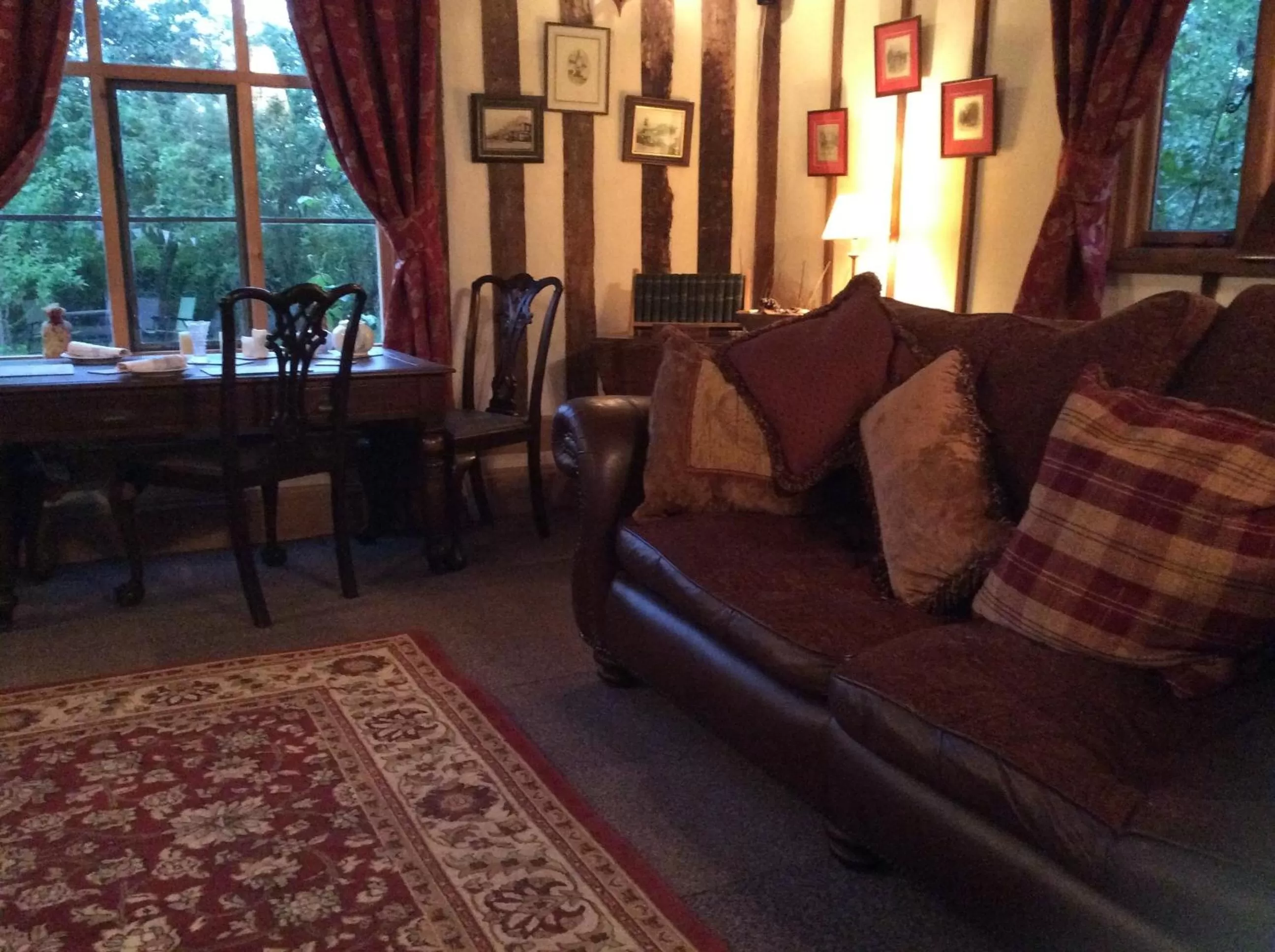 Day, Seating Area in Valley Farmhouse B&B