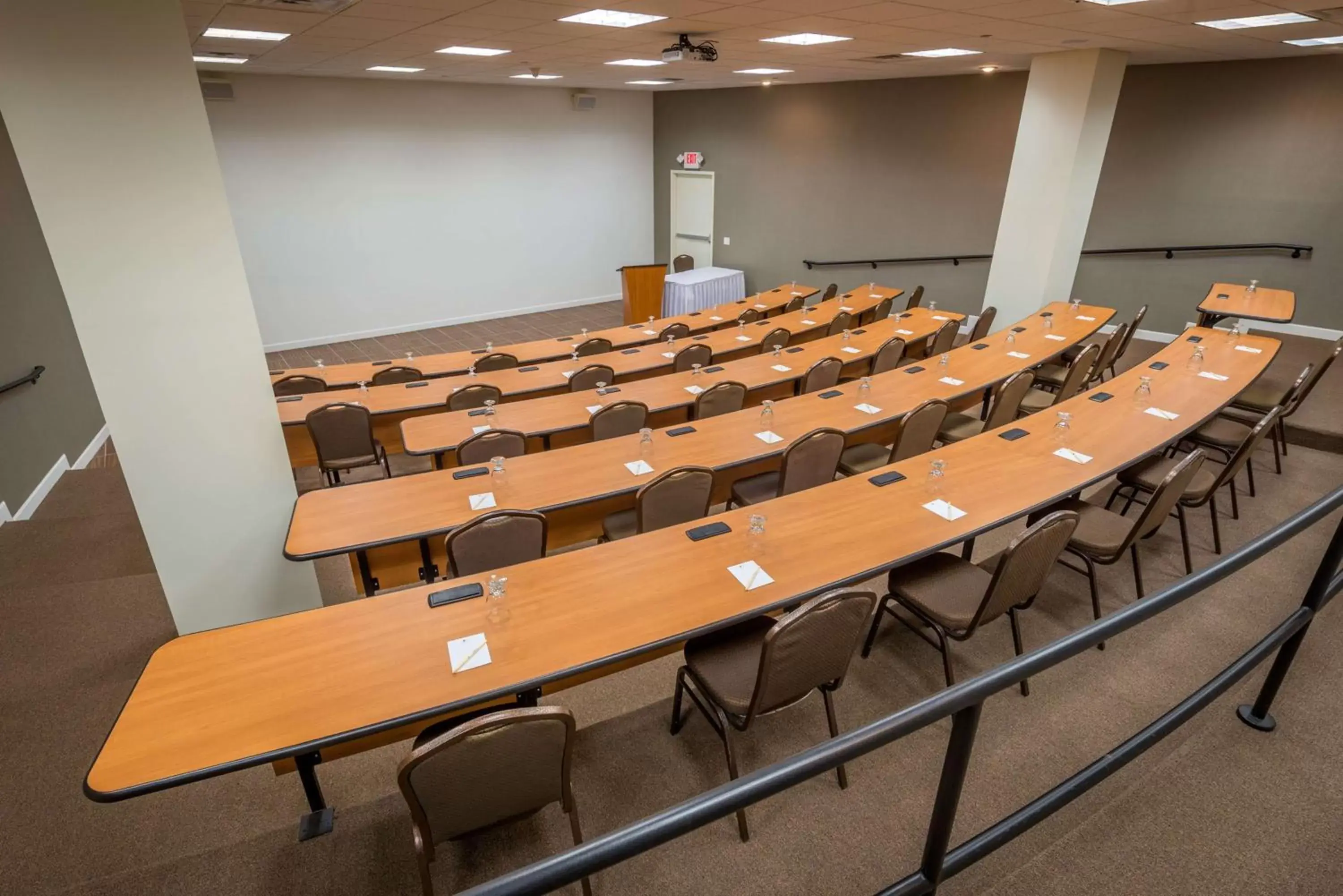 Meeting/conference room in DoubleTree by Hilton Binghamton