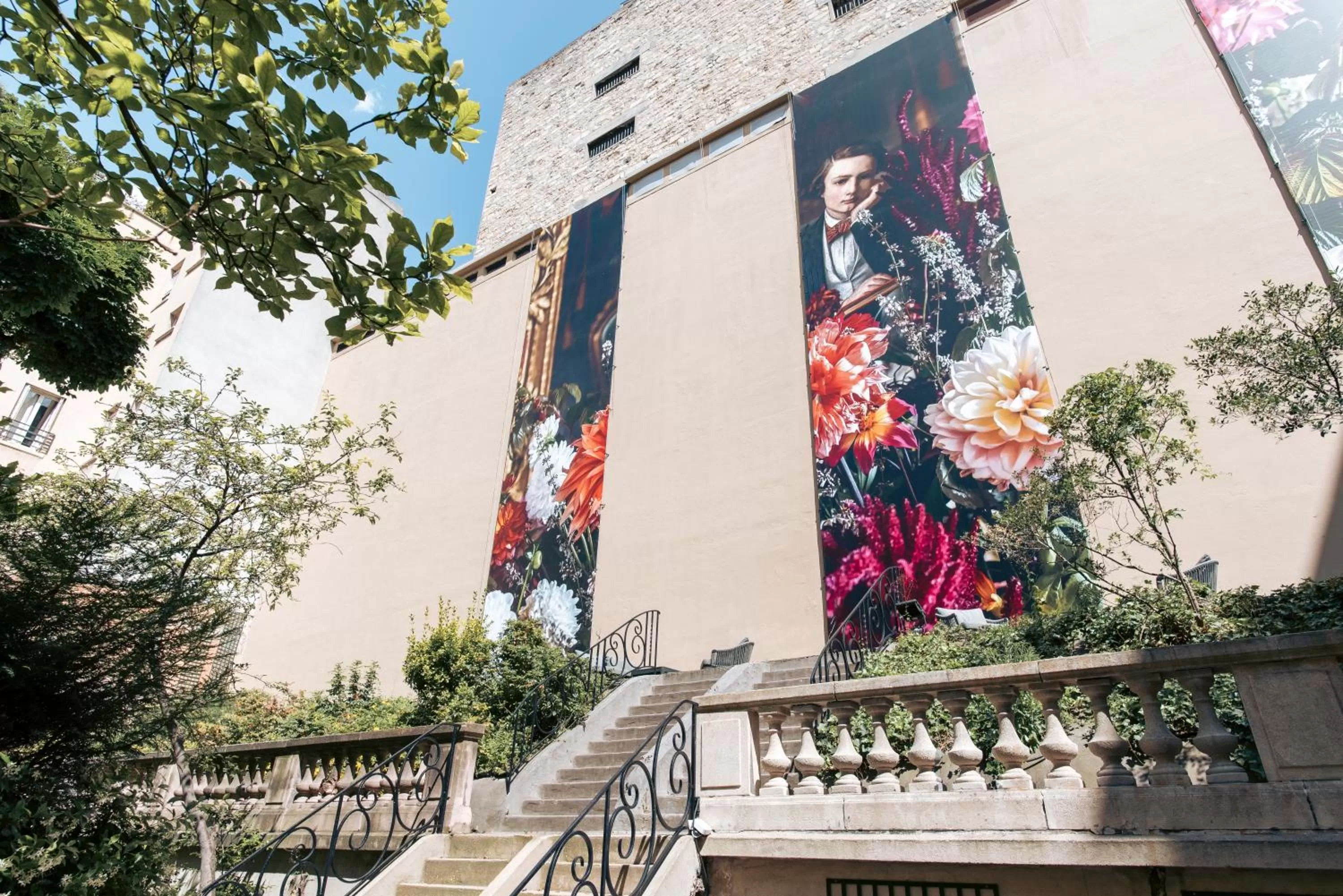 Property building in Hôtel Alfred Sommier