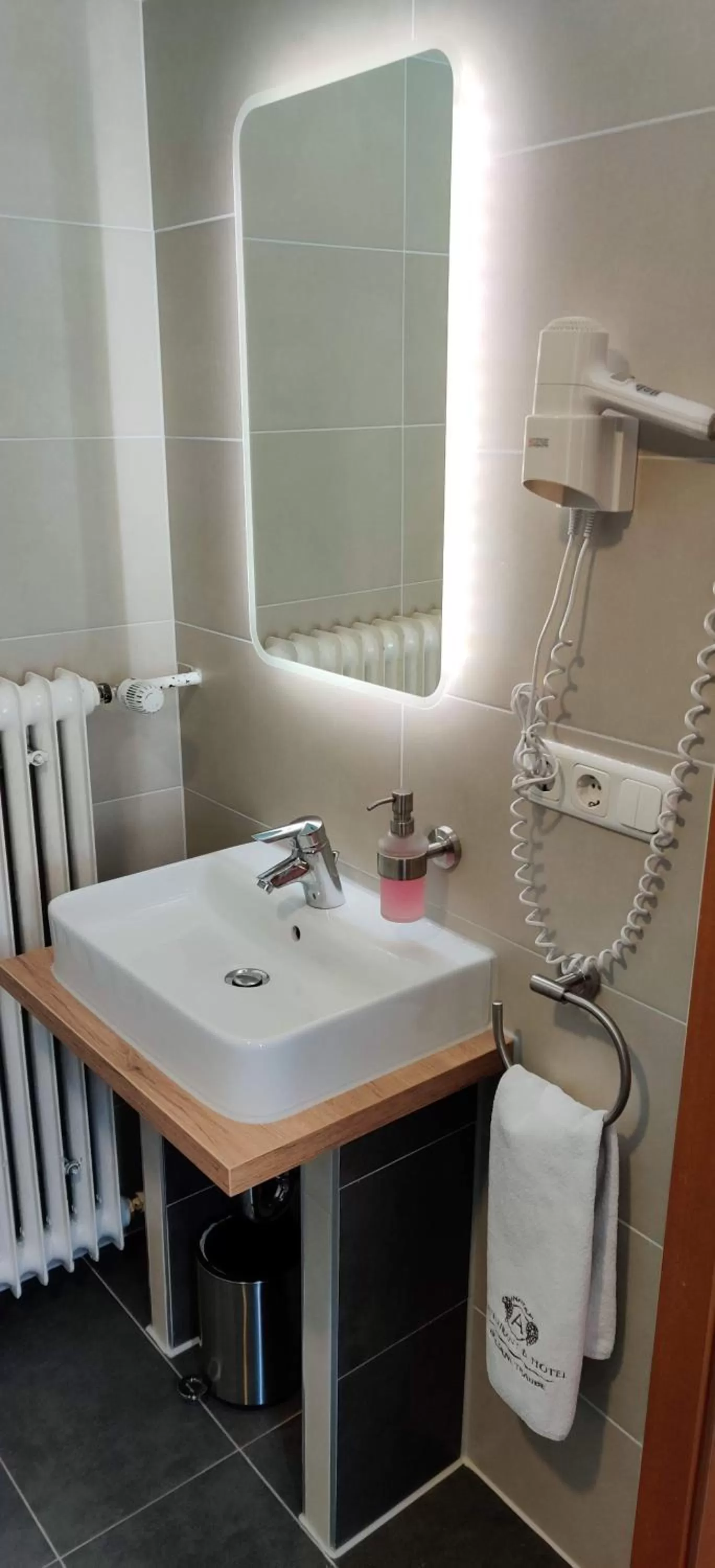 Bathroom in Hotel Goldene Traube