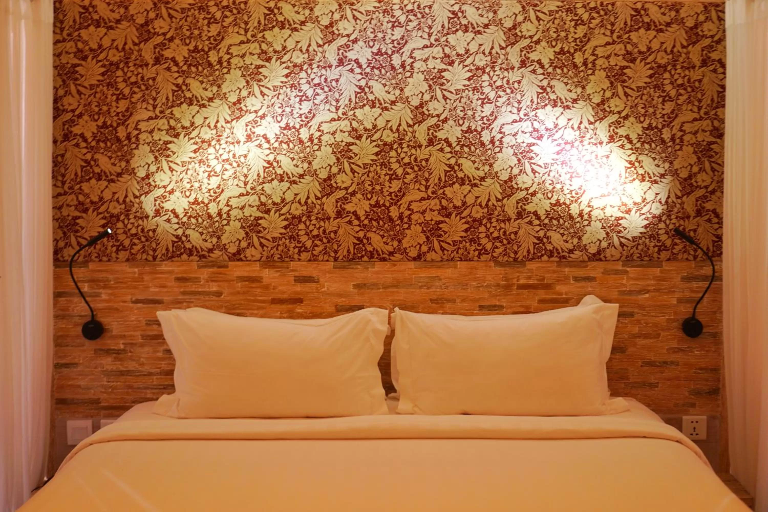 Bed in Kadewa Retreat Ubud - Adults Only