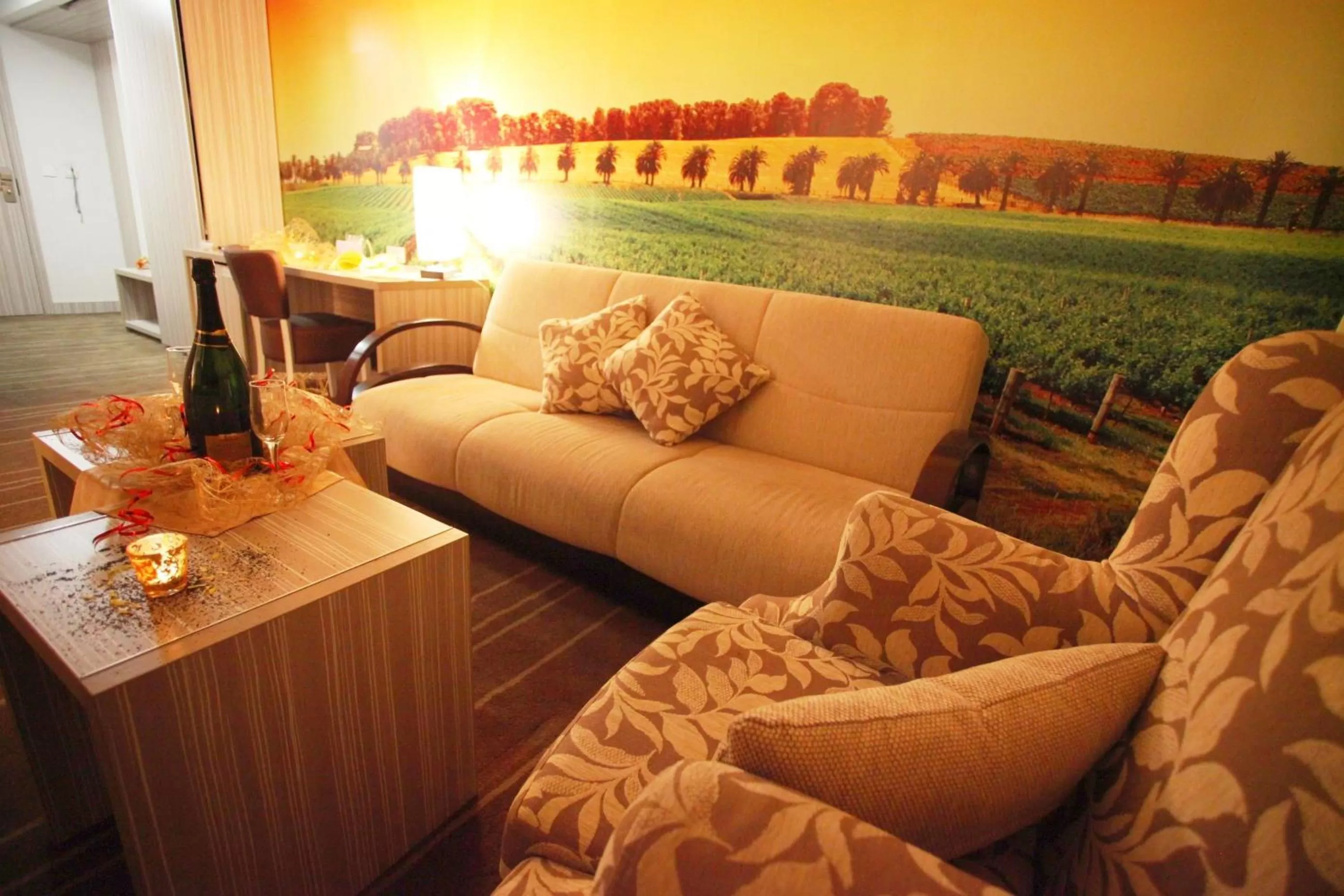 Living room in Hollywood Hotel