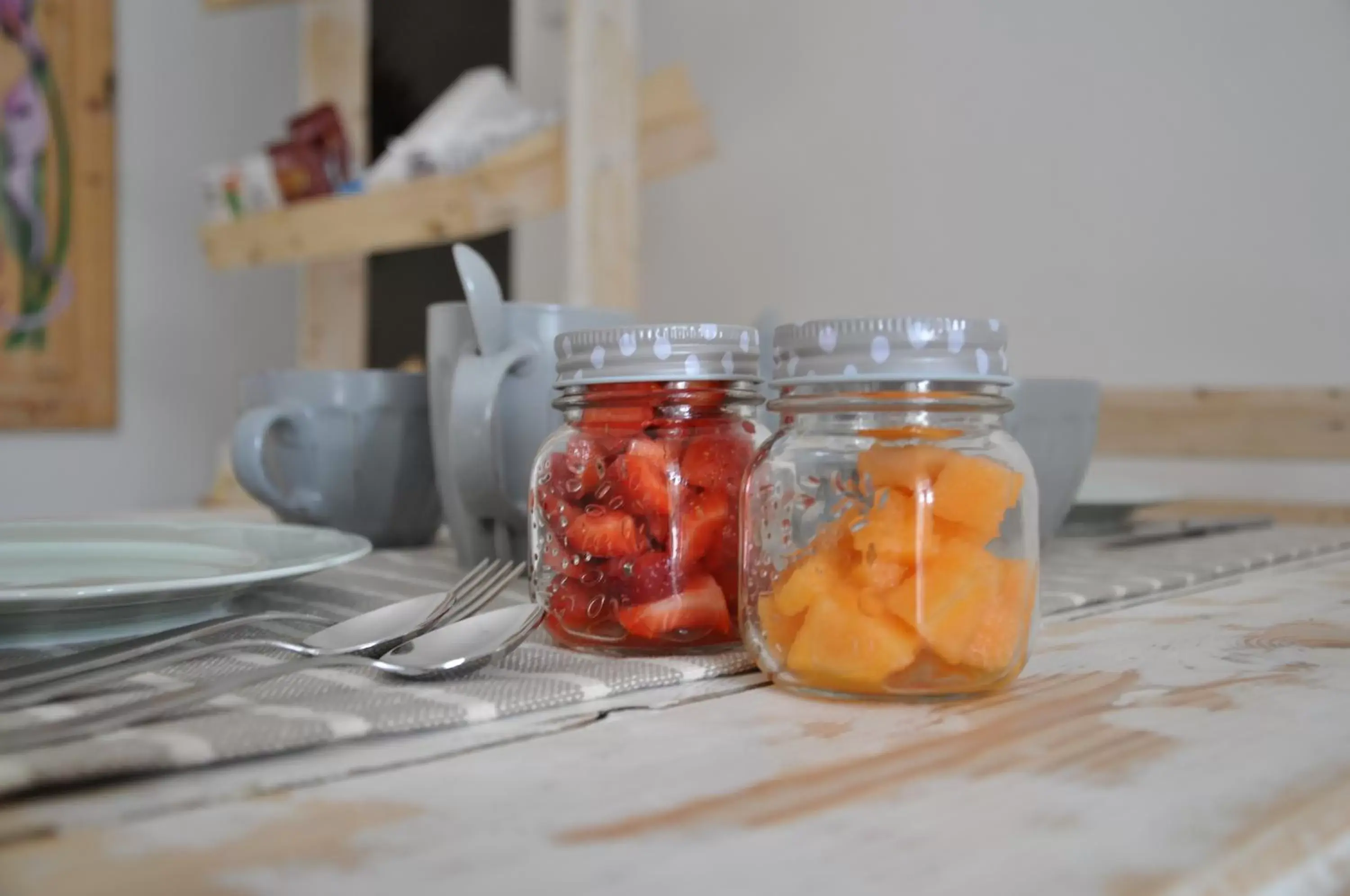 Breakfast in B&B Les Chambres Rooms & Suite