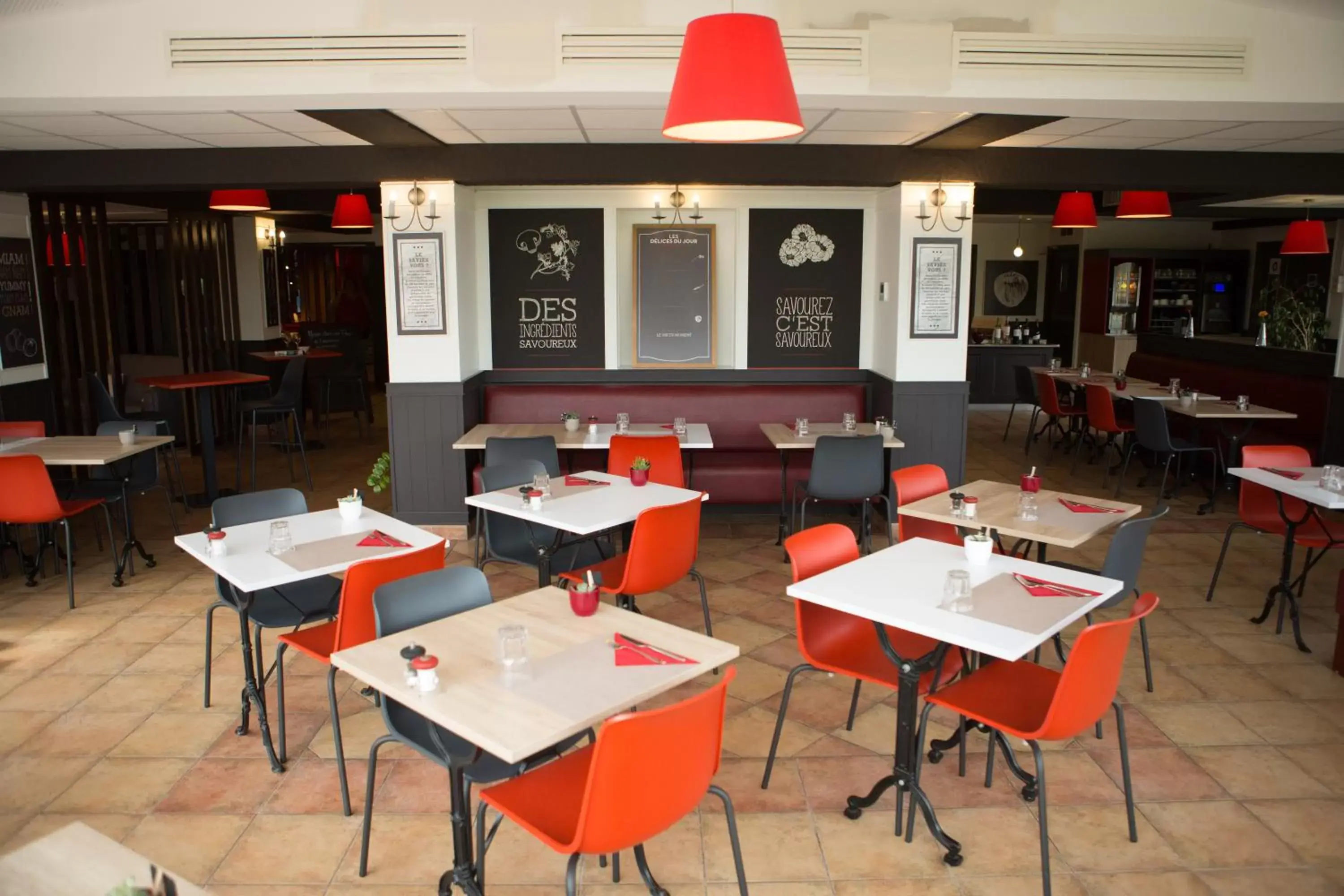 Restaurant/places to eat in ibis budget Cherbourg - La Glacerie
