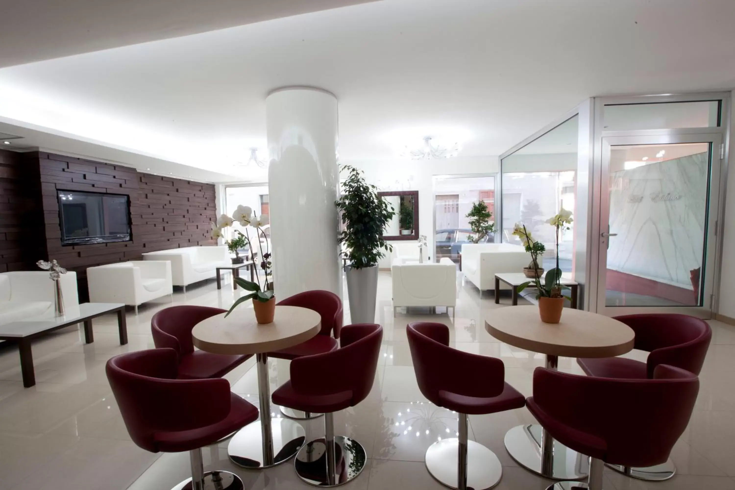 Lobby or reception, Lounge/Bar in Hotel Eridano