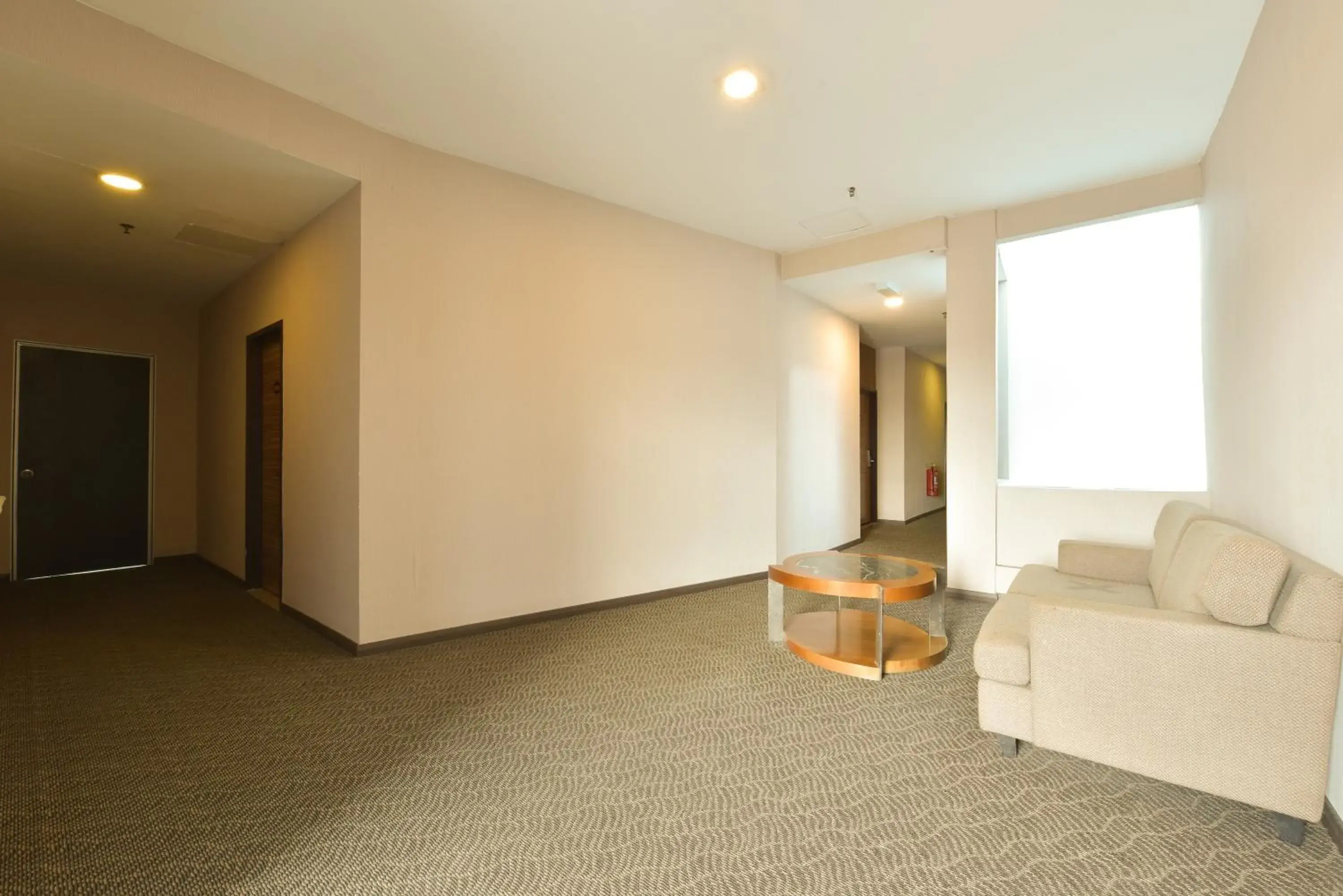 Lobby or reception, Seating Area in Townhouse OAK Hotel Holmes Johor Jaya