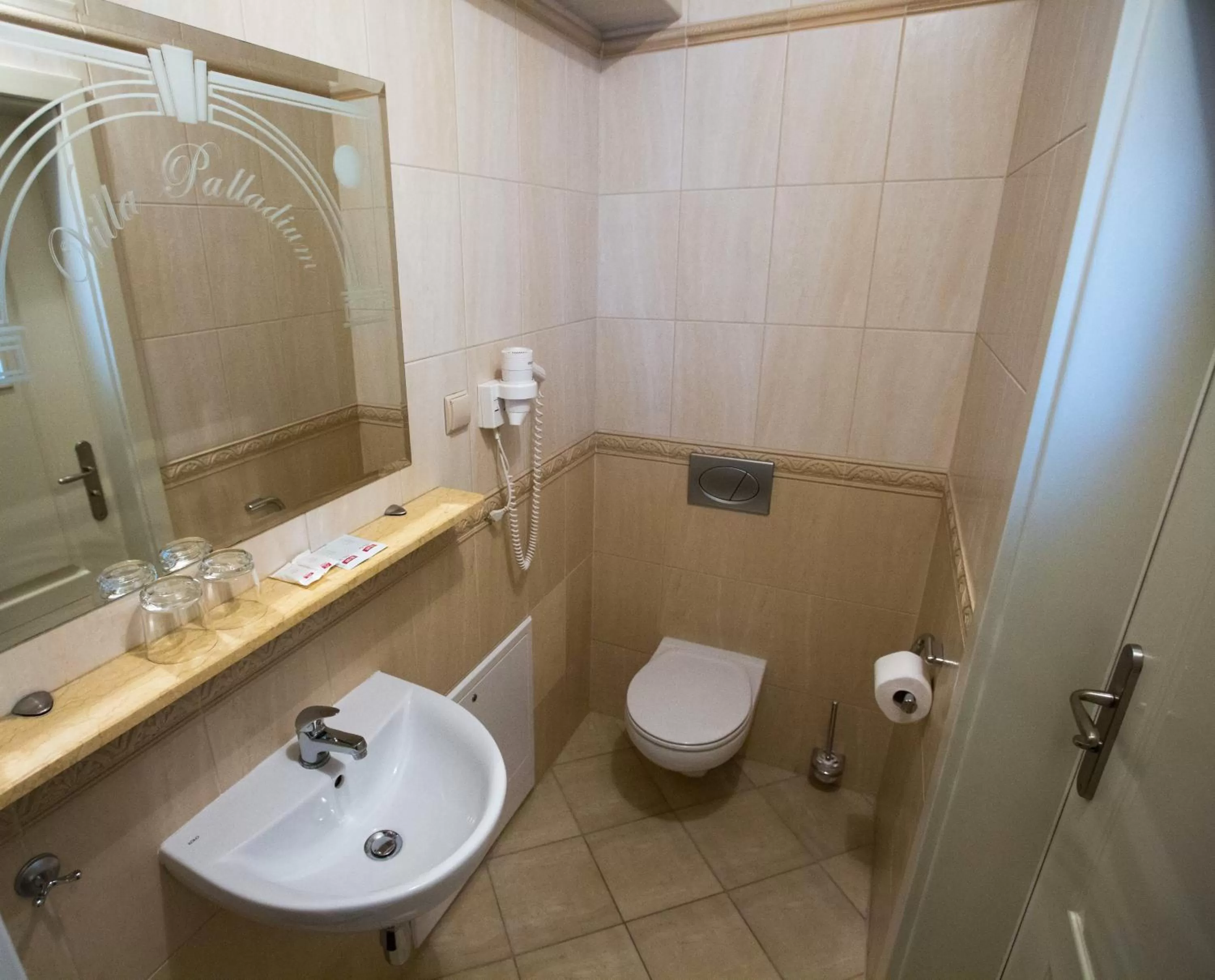 Bathroom in Villa Palladium