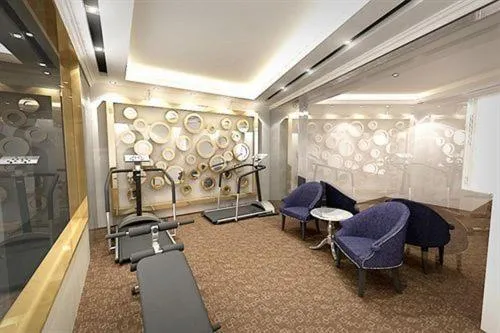 Fitness centre/facilities in Lander Hotel Prince Edward