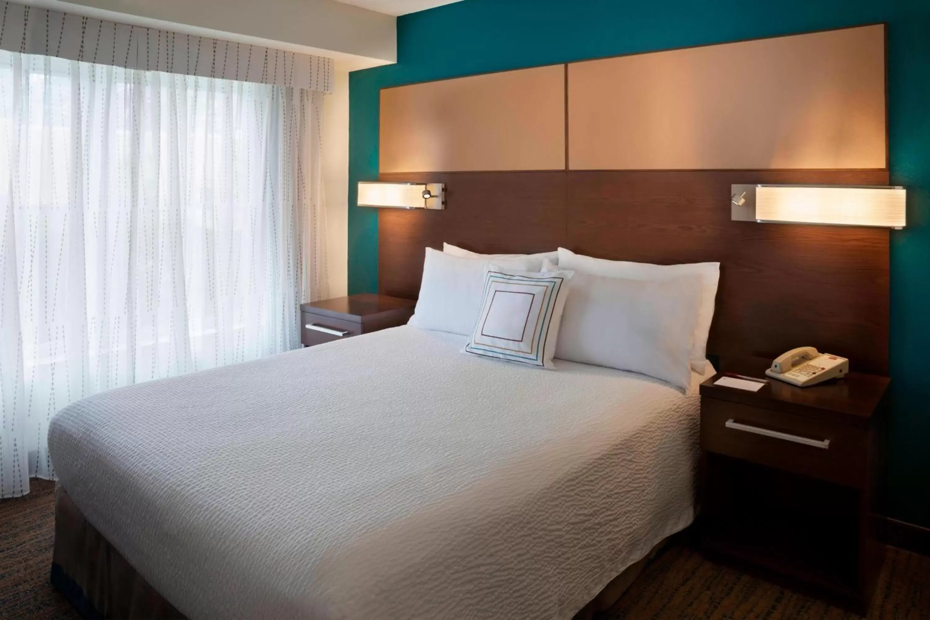 Bedroom, Bed in Residence Inn by Marriott Toronto Markham