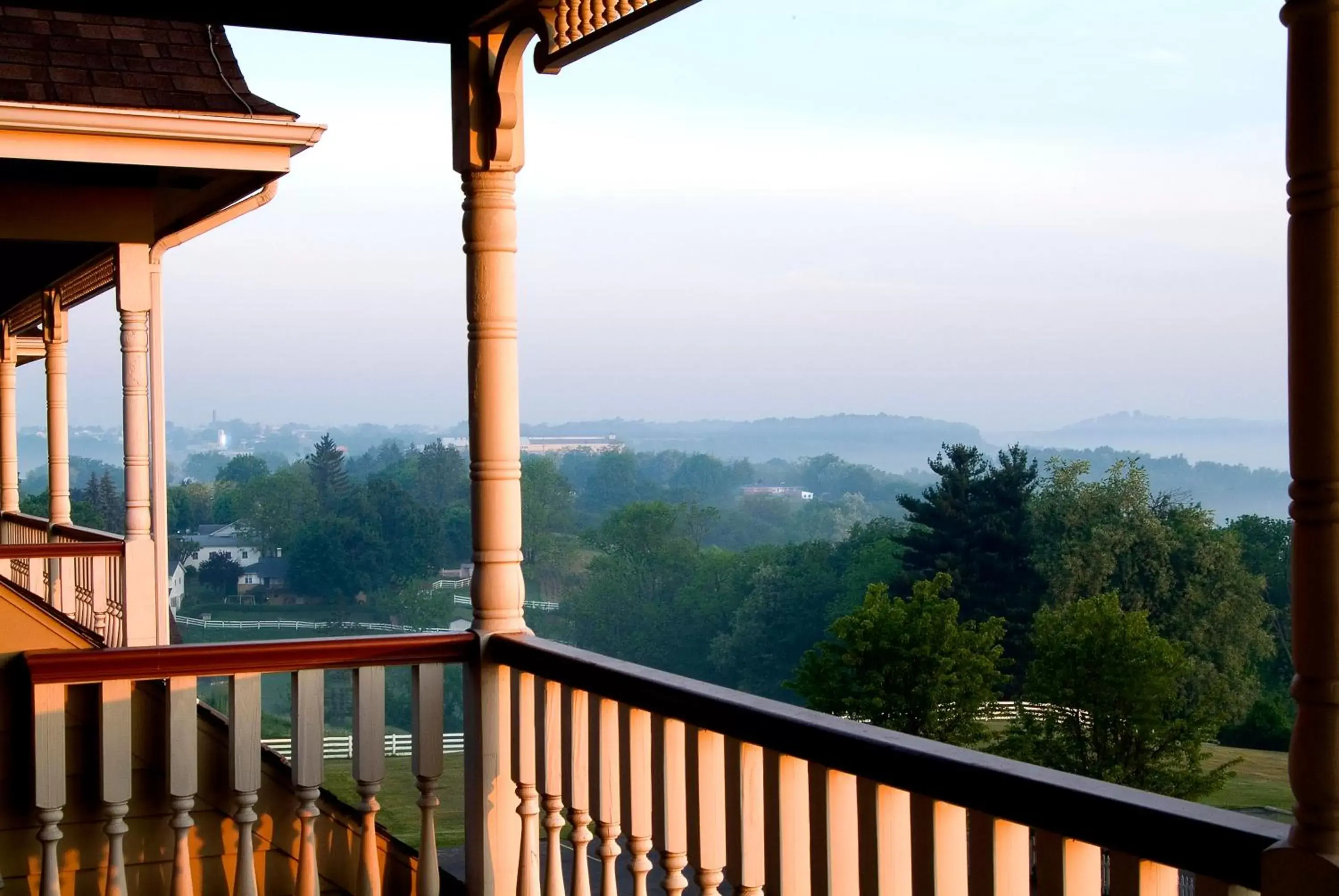 Balcony/Terrace in Carlisle Inn Walnut Creek