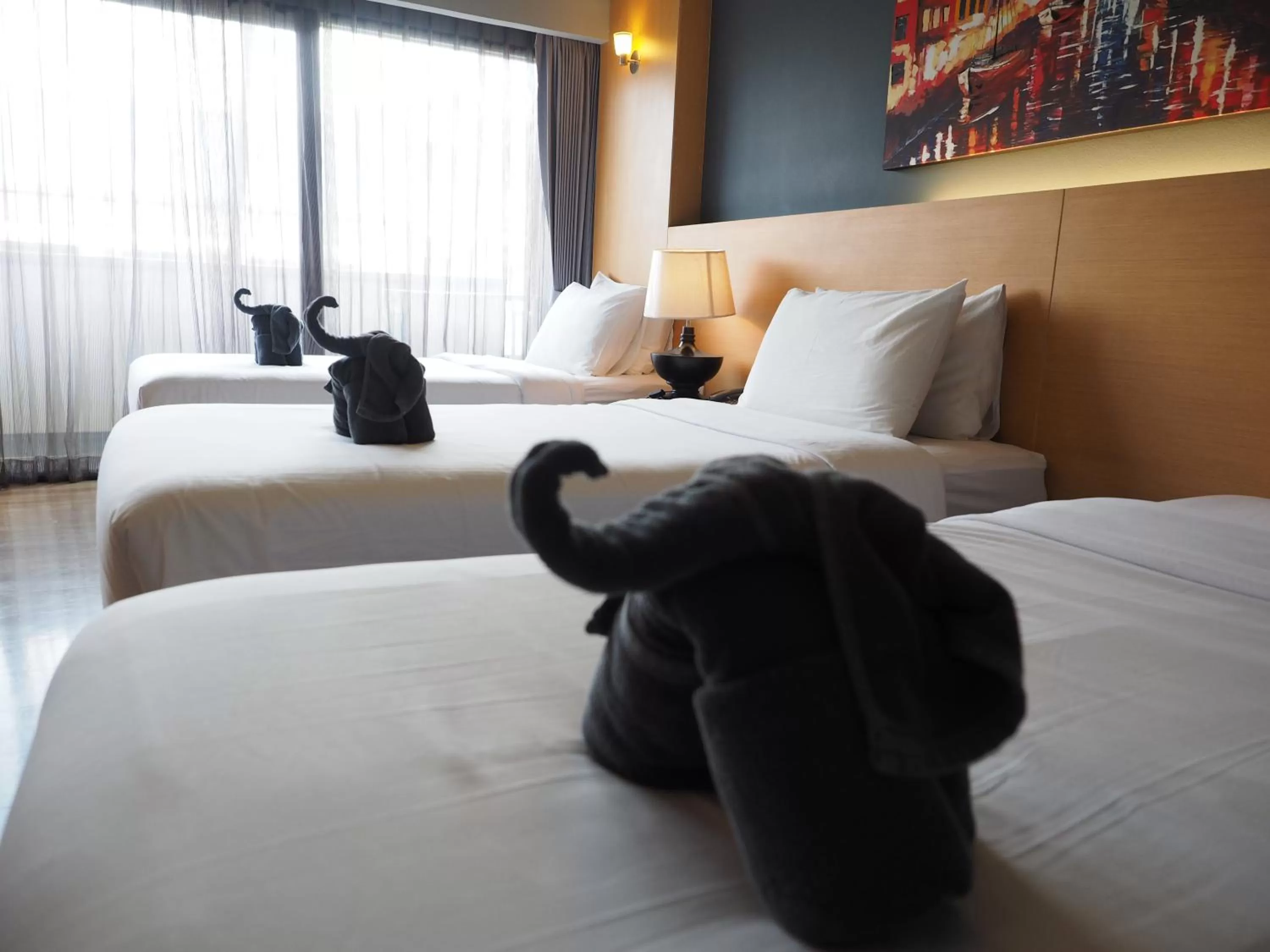 Bed in Le Naview @Prasingh