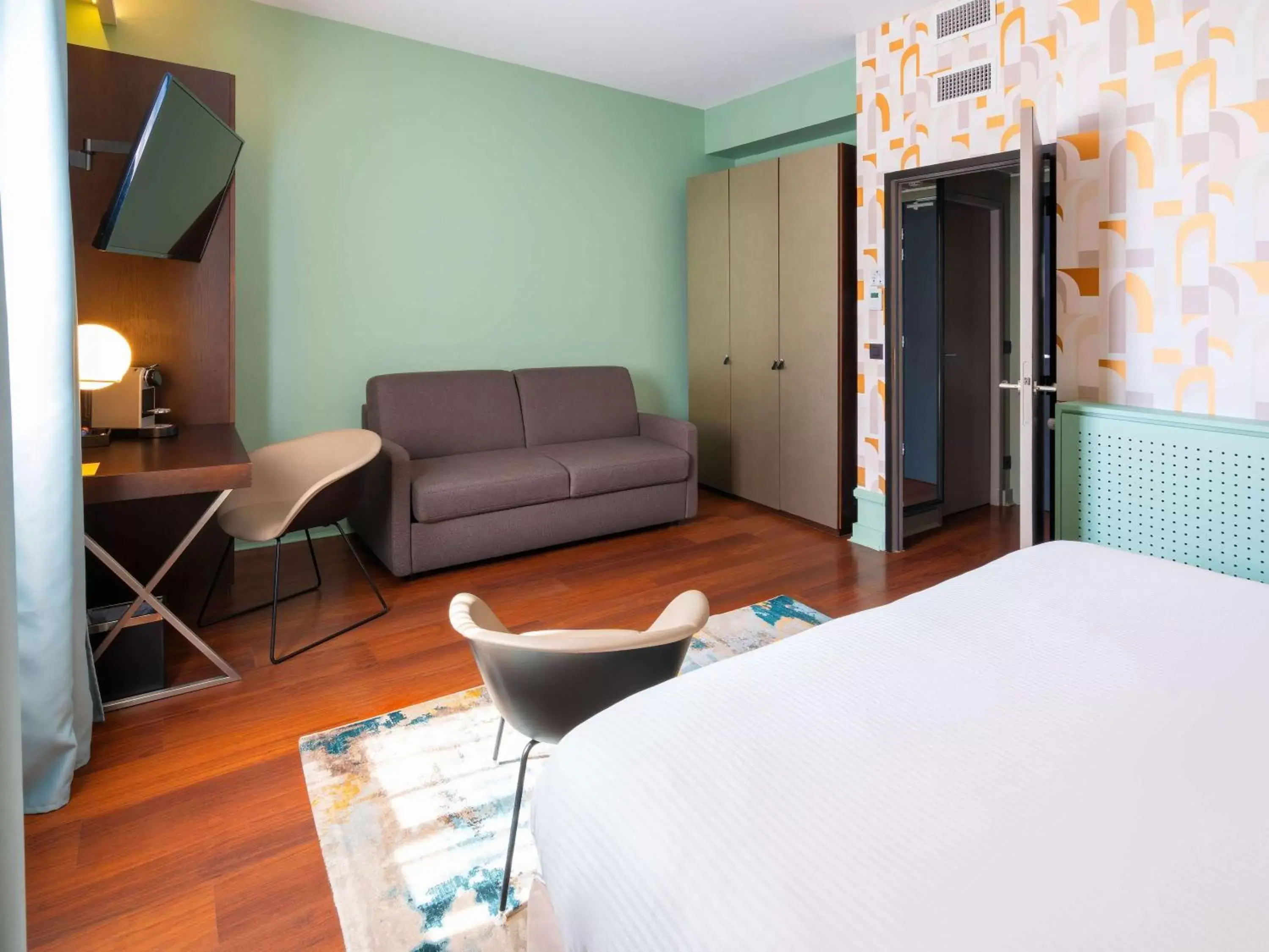 Bedroom, Seating Area in Le Splendid Hotel Lac D'Annecy - Handwritten Collection