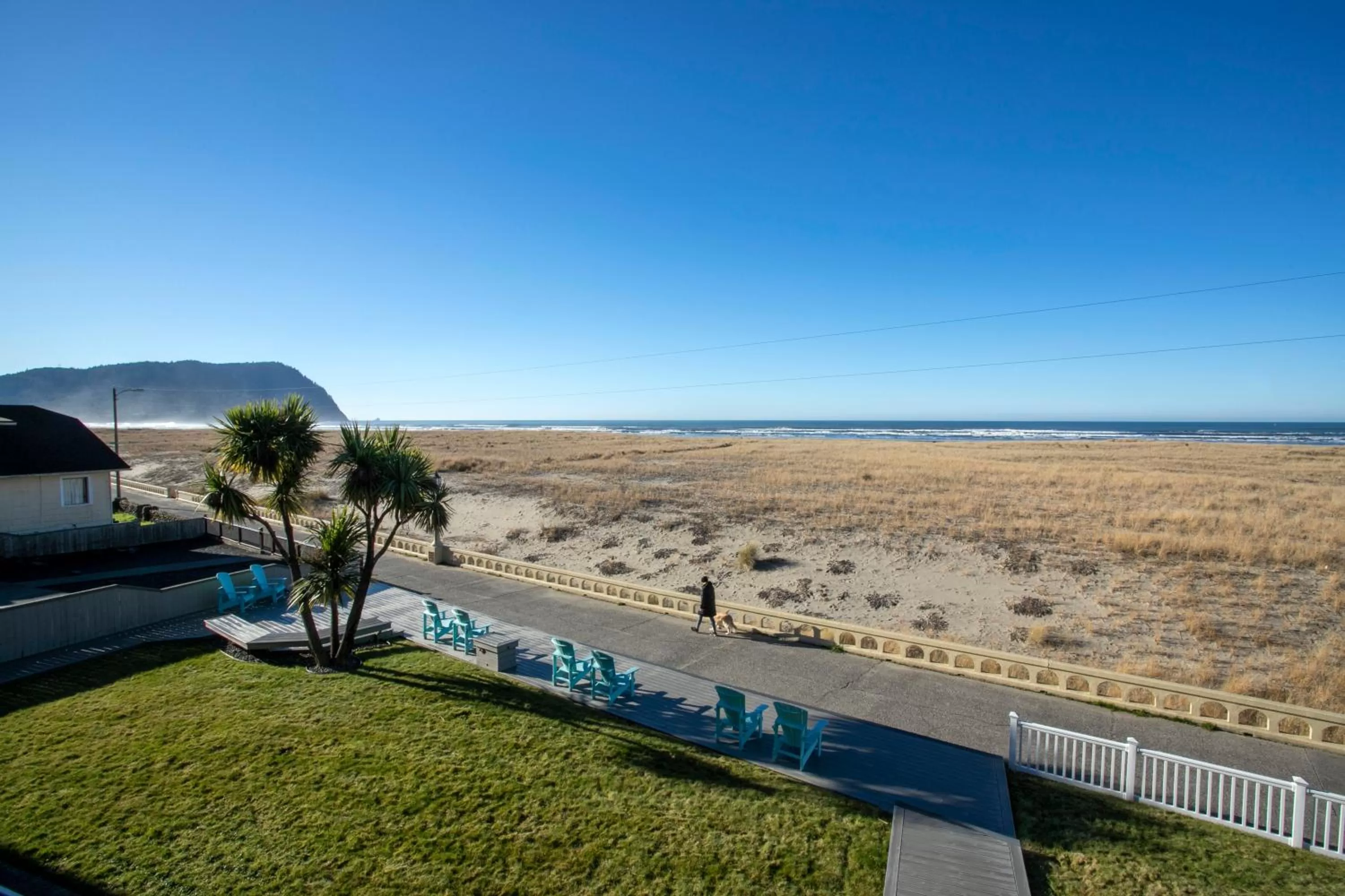 Beach in Inn of the Four Winds Seaside Oceanfront