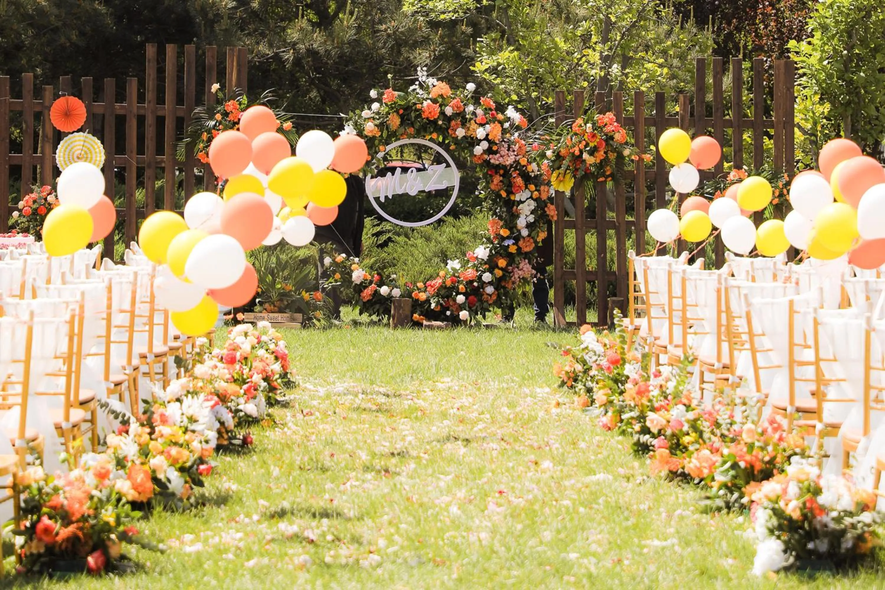 Meeting/conference room in Holiday Inn Beijing Shijingshan Parkview by IHG