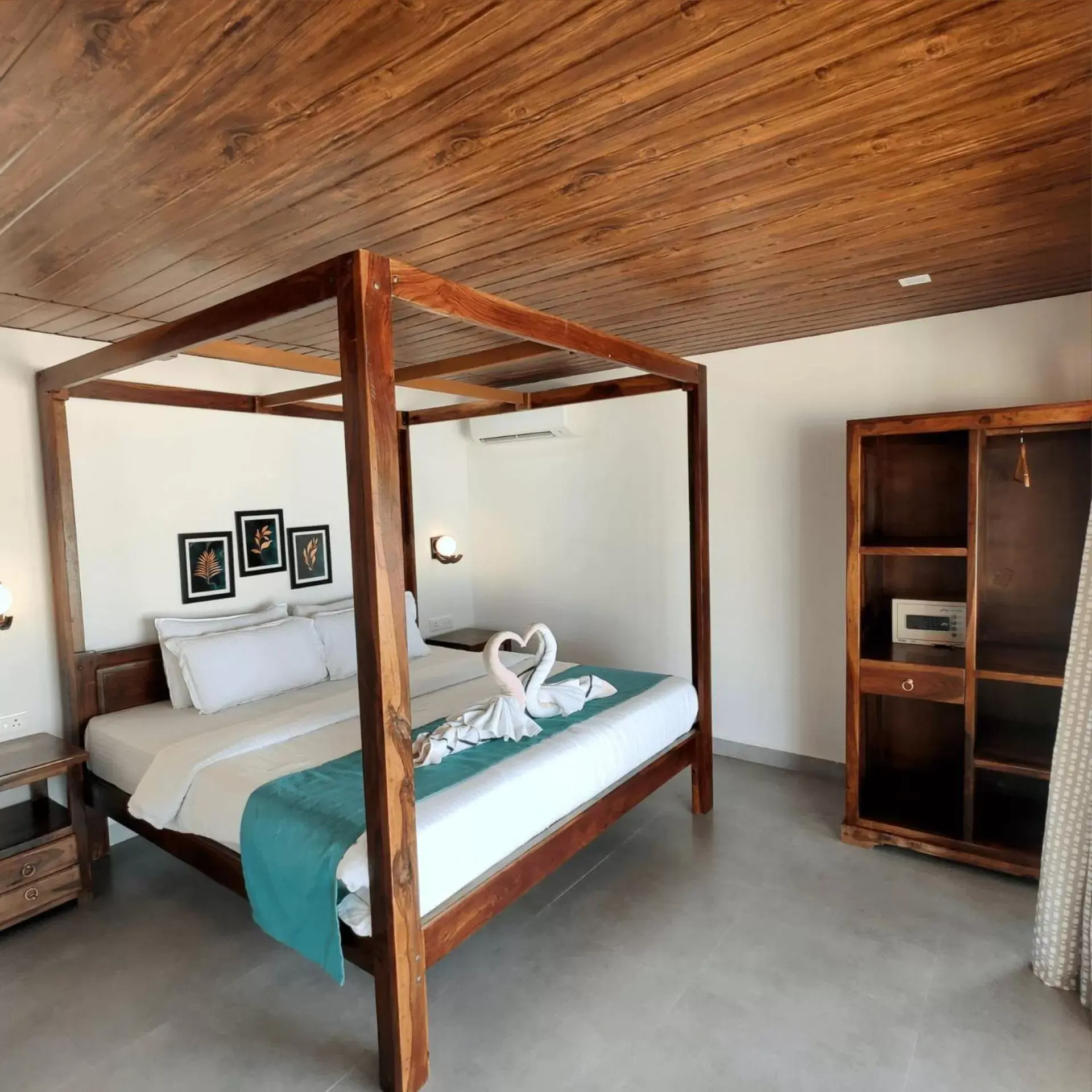 Photo of the whole room, Bunk Bed in The Shore beach resort Photo of the whole room, Bunk Bed in The Shore beach resort