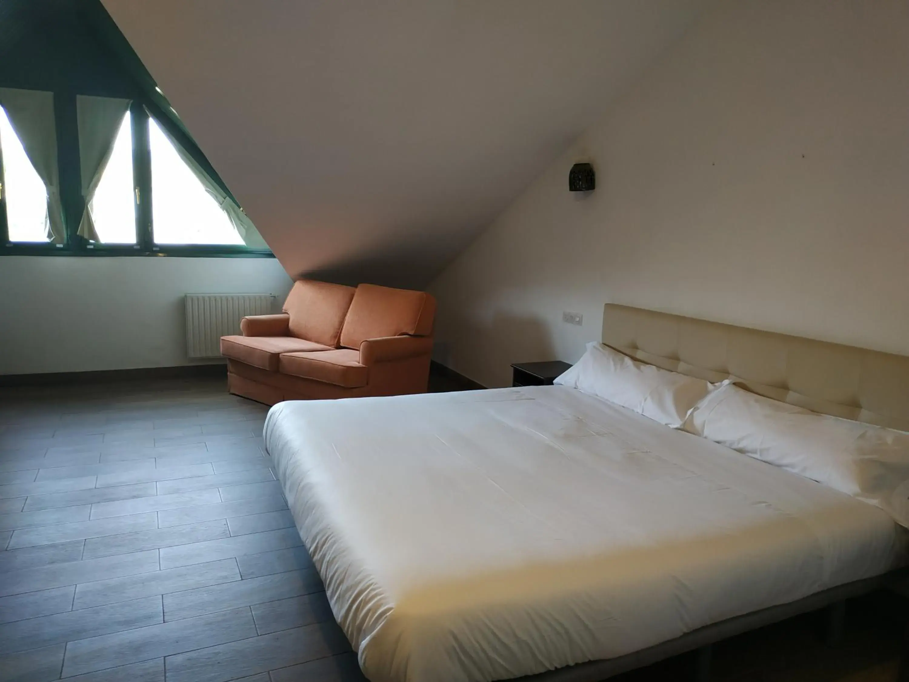 Bed in Sabiñanigo Camp & Hotel