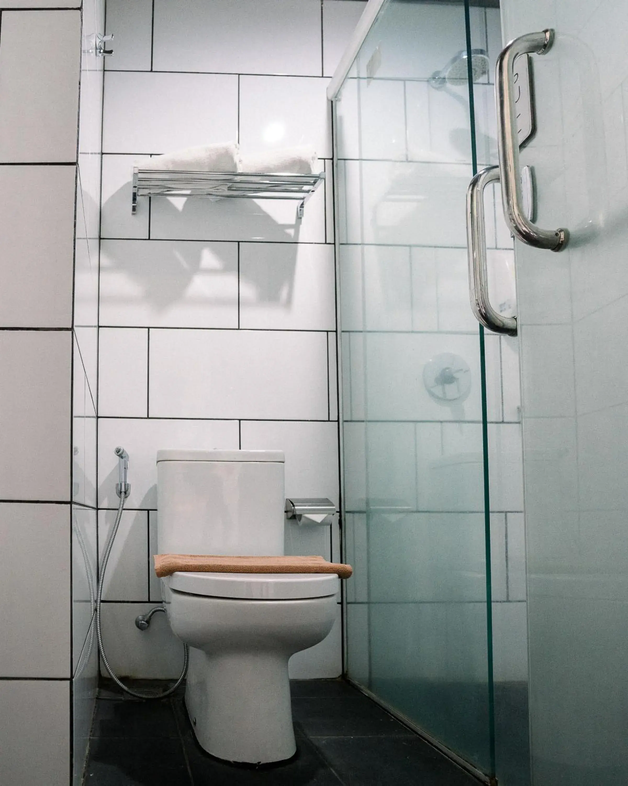 Bathroom in Kalya Hotel Bandung