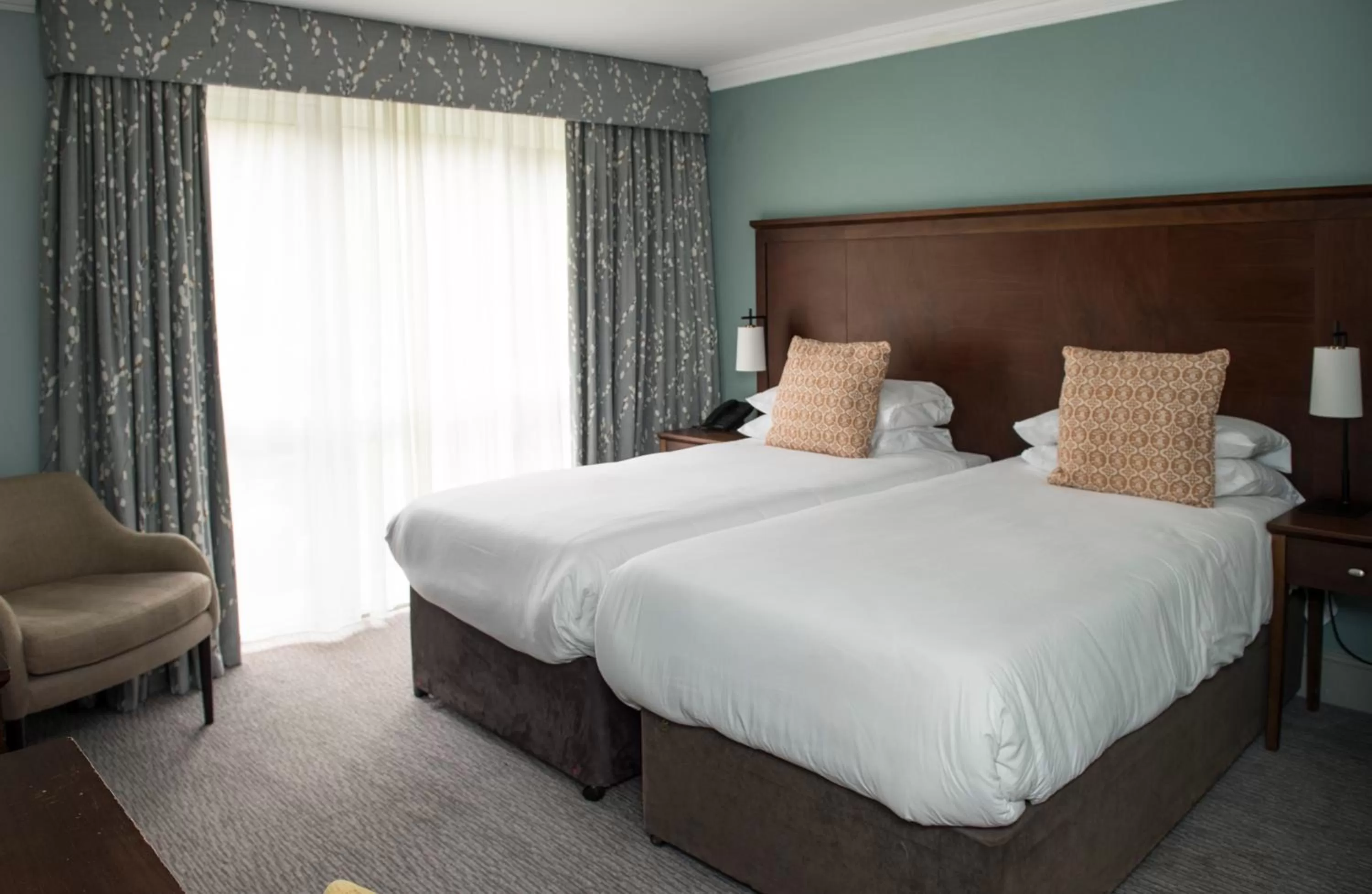 Garden Room Twin in Bush Hotel Farnham