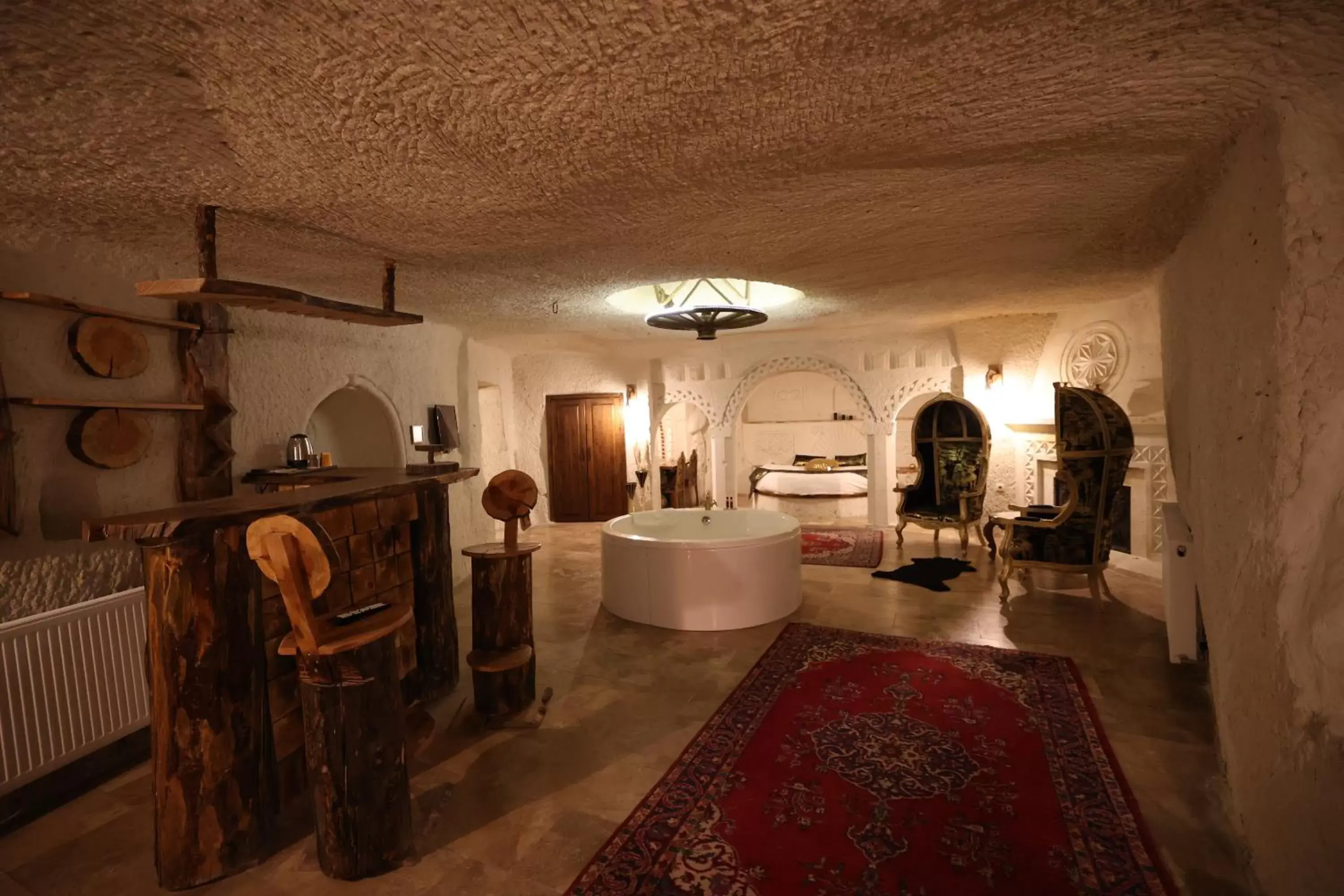 Superior King Cave Suite Room with Jacuzzi  in Cappadocia Nar Cave House & Hot Swimming Pool