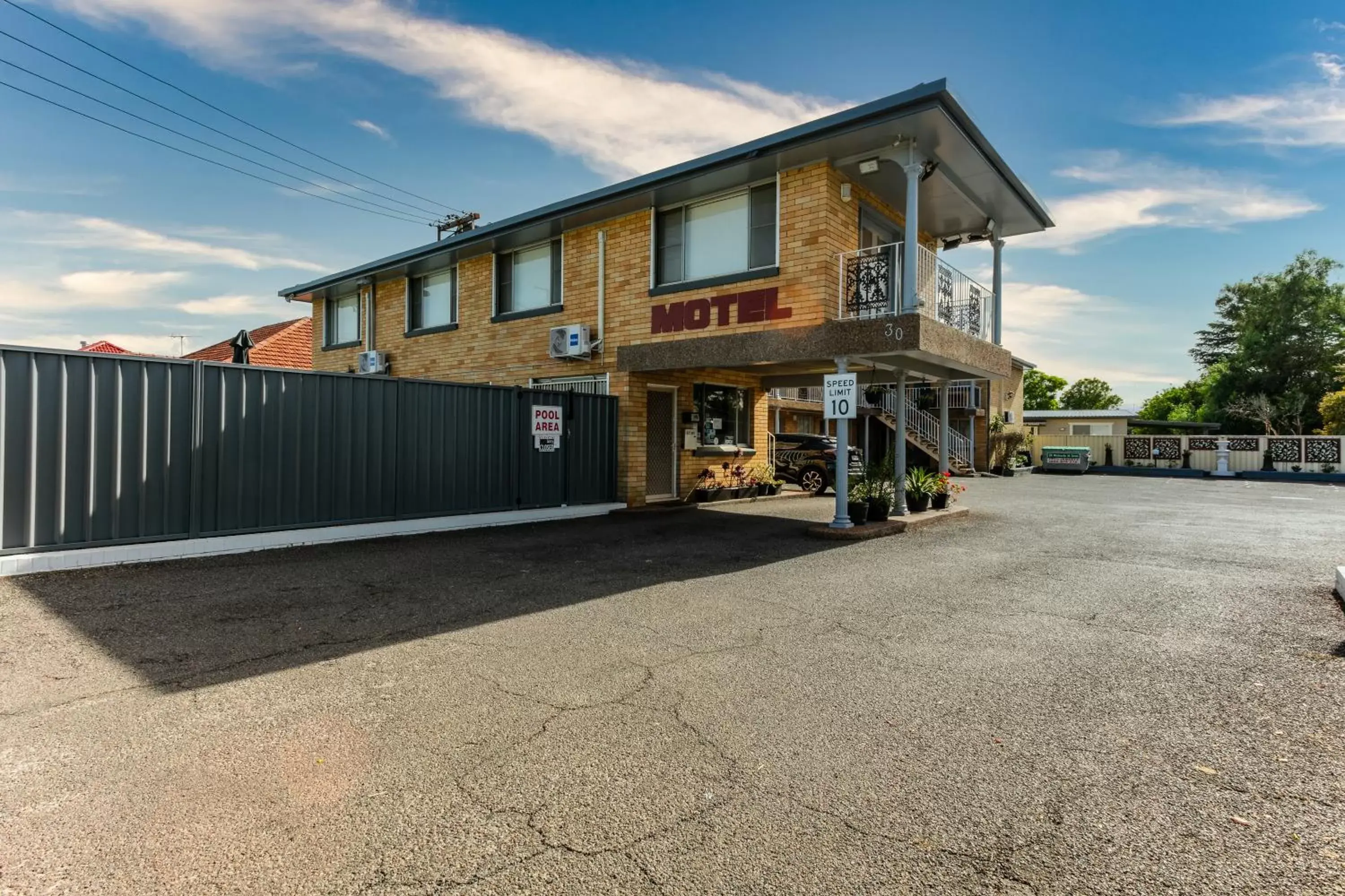 Property Building in Hunter Valley Motel