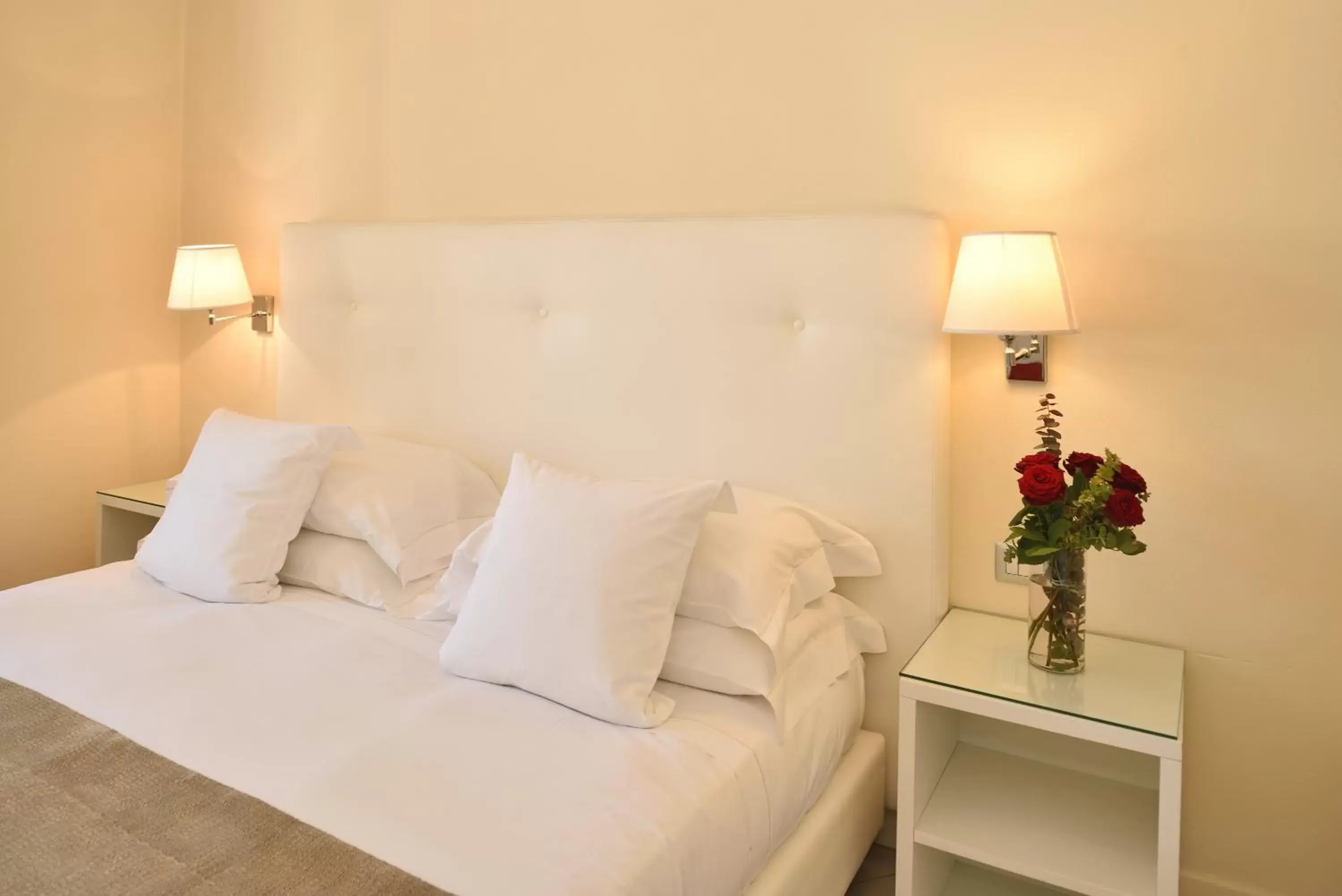 Photo of the whole room, Bed in Residenza Fiorentina