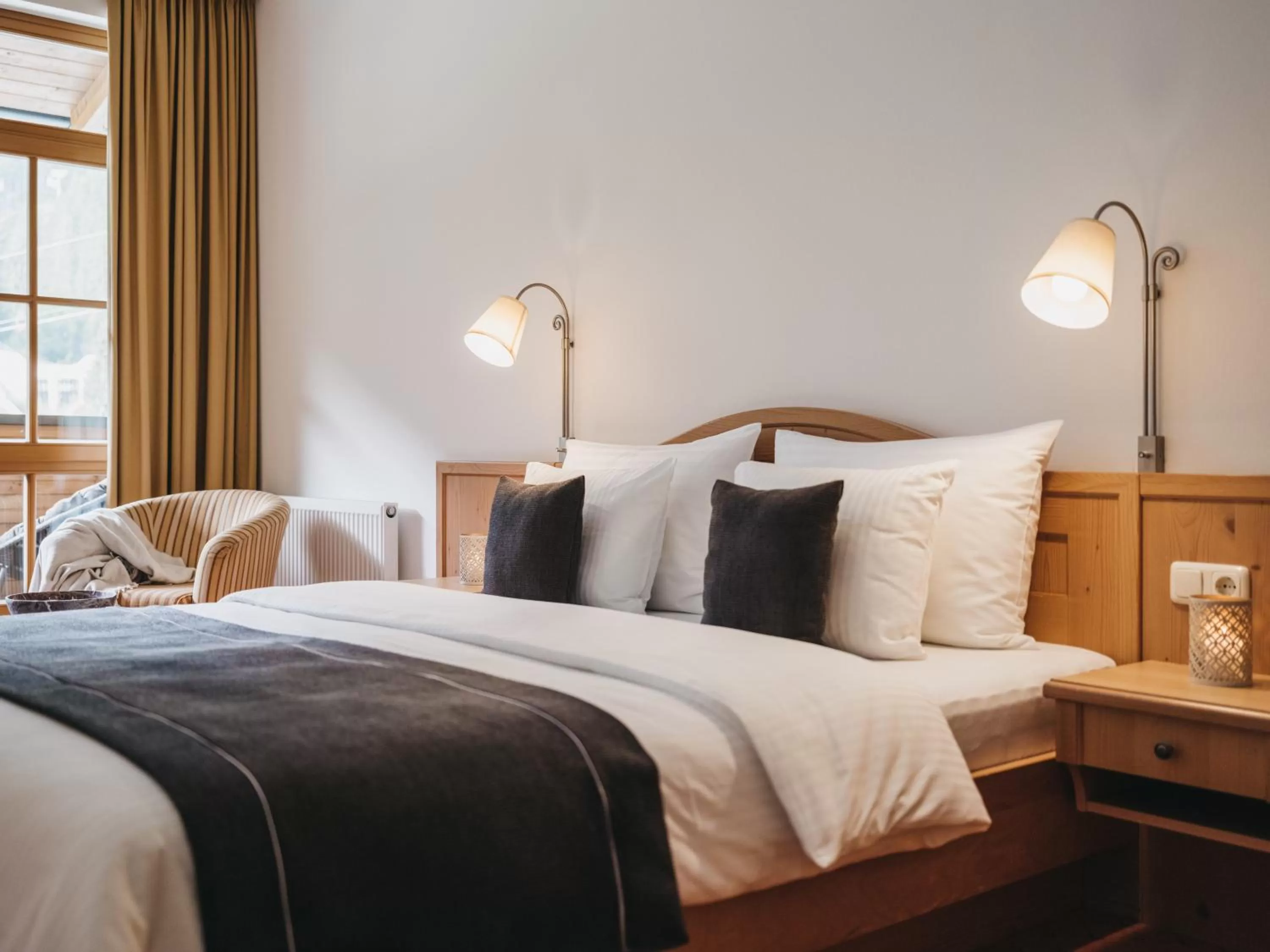 Bedroom, Bed in VAYA Zell am See