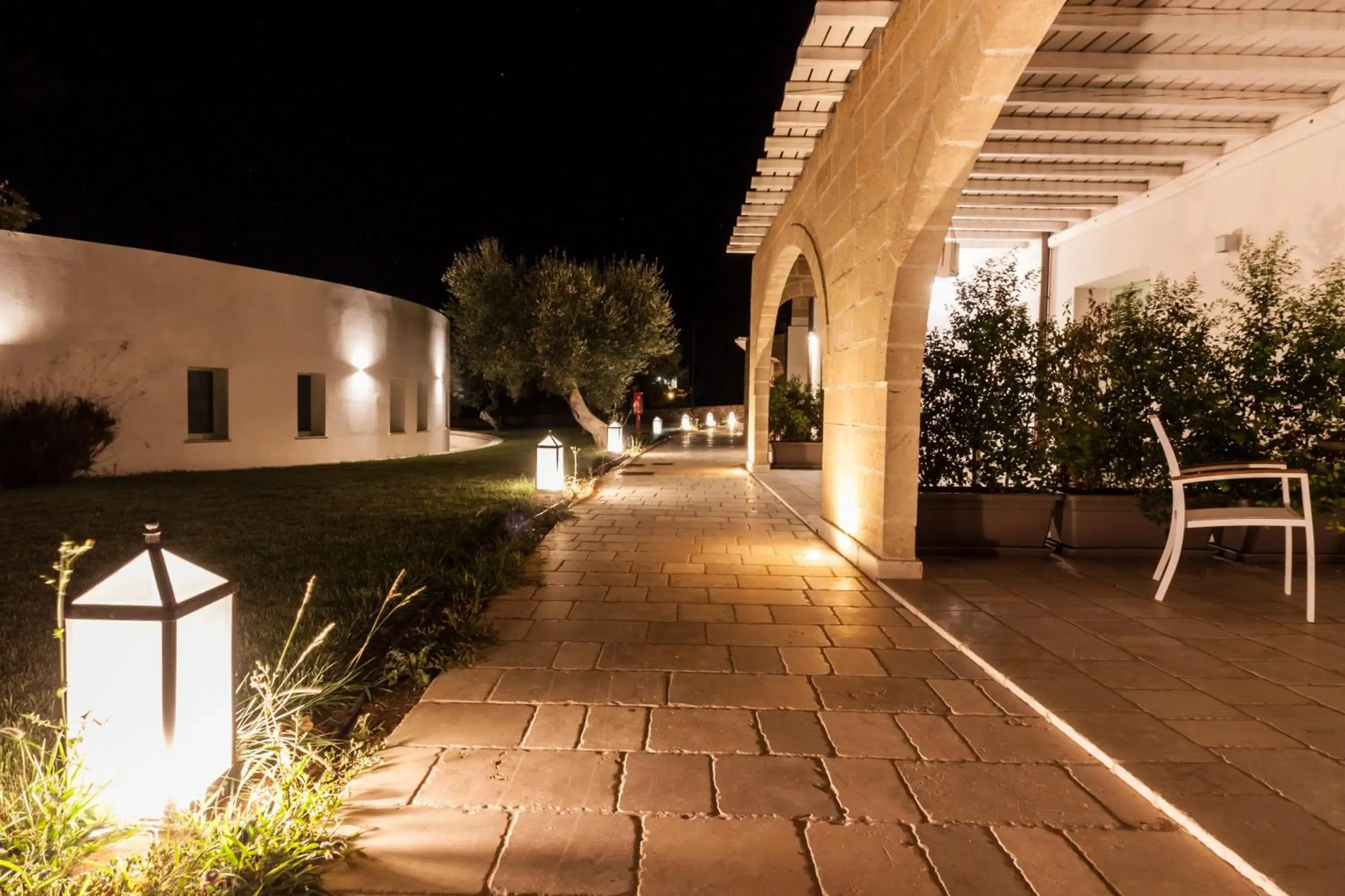 Patio, Property Building in Montiro' Hotel