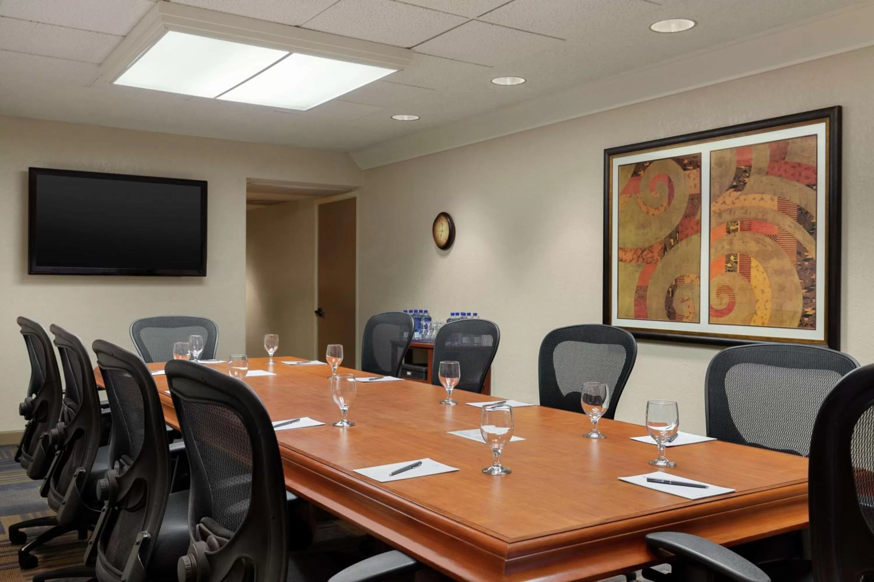 Meeting/conference room in Embassy Suites by Hilton Phoenix Tempe