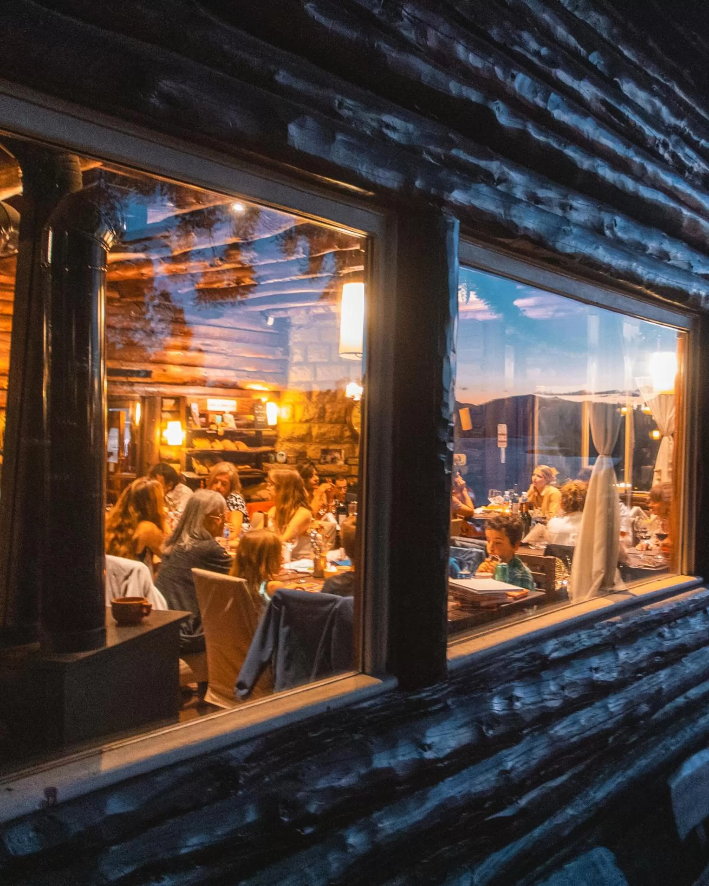 Restaurant/places to eat in Arrayan Lake View Mountain Lodge & Casa De Te Arrayan