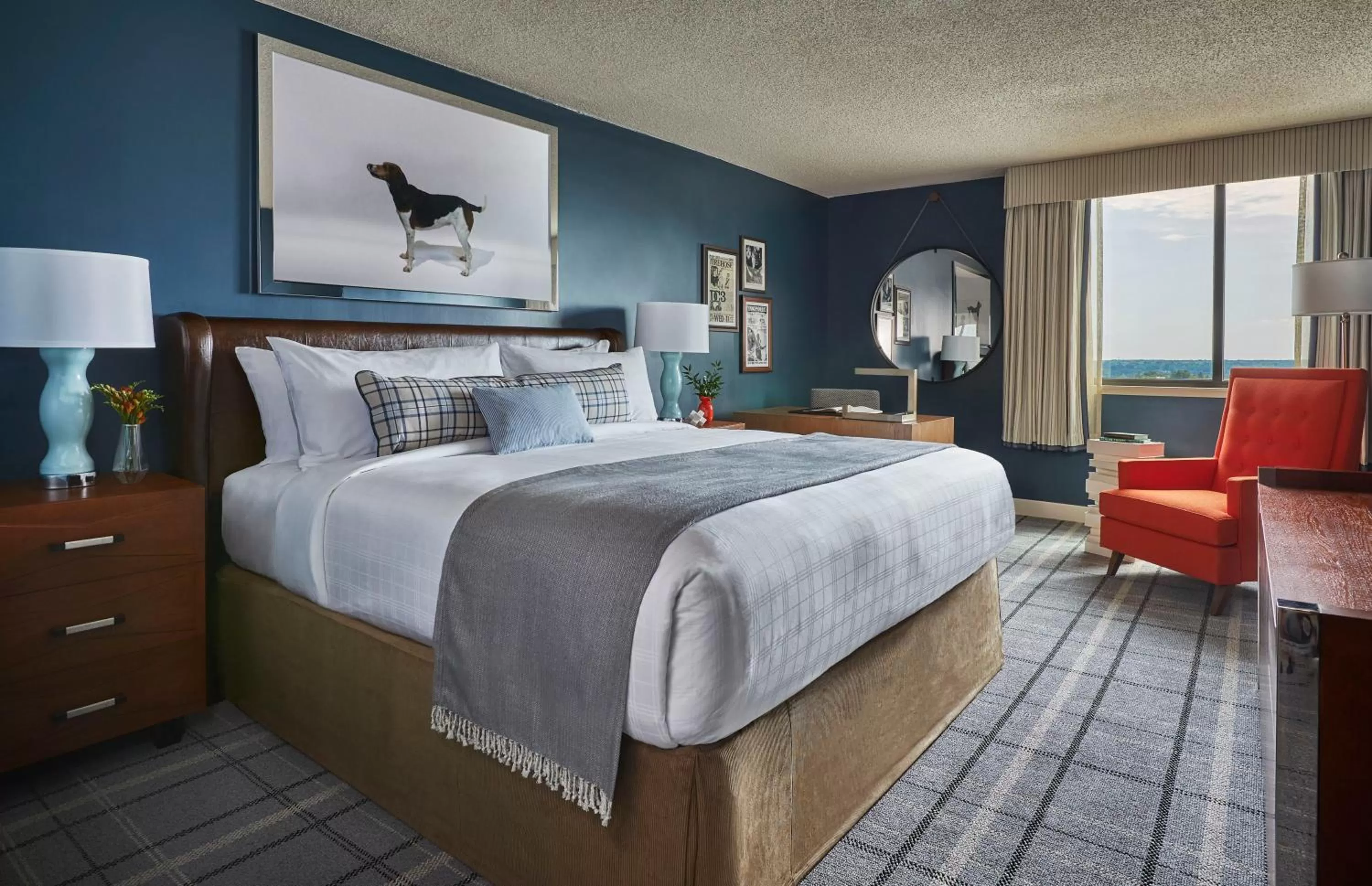 Photo of the whole room, Bed in Graduate by Hilton Richmond