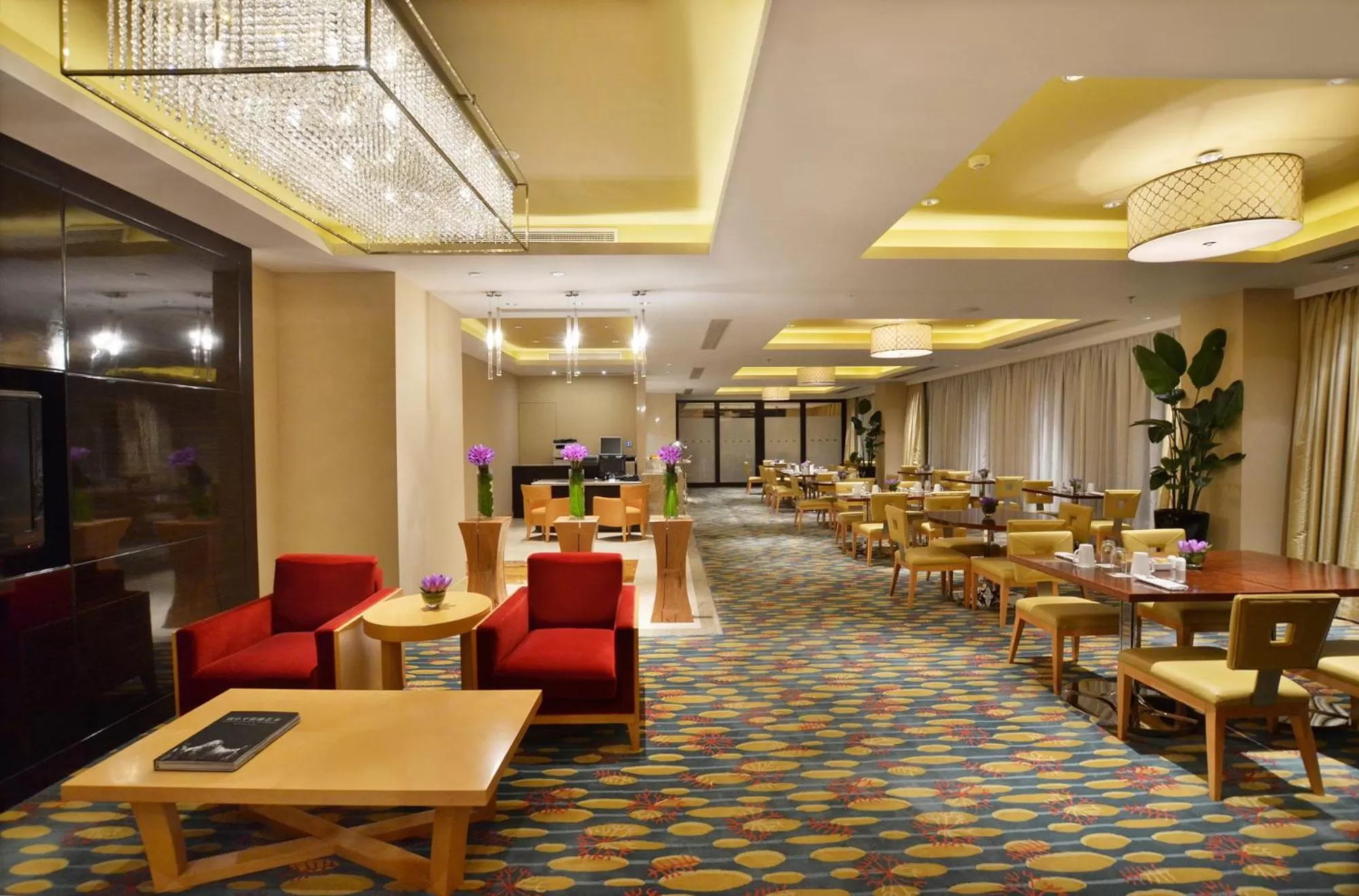Restaurant/places to eat in Courtyard by Marriott Hangzhou Wulin