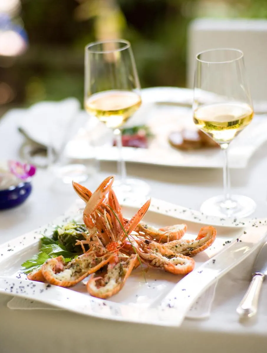 Restaurant/places to eat in Hotel Lamberti