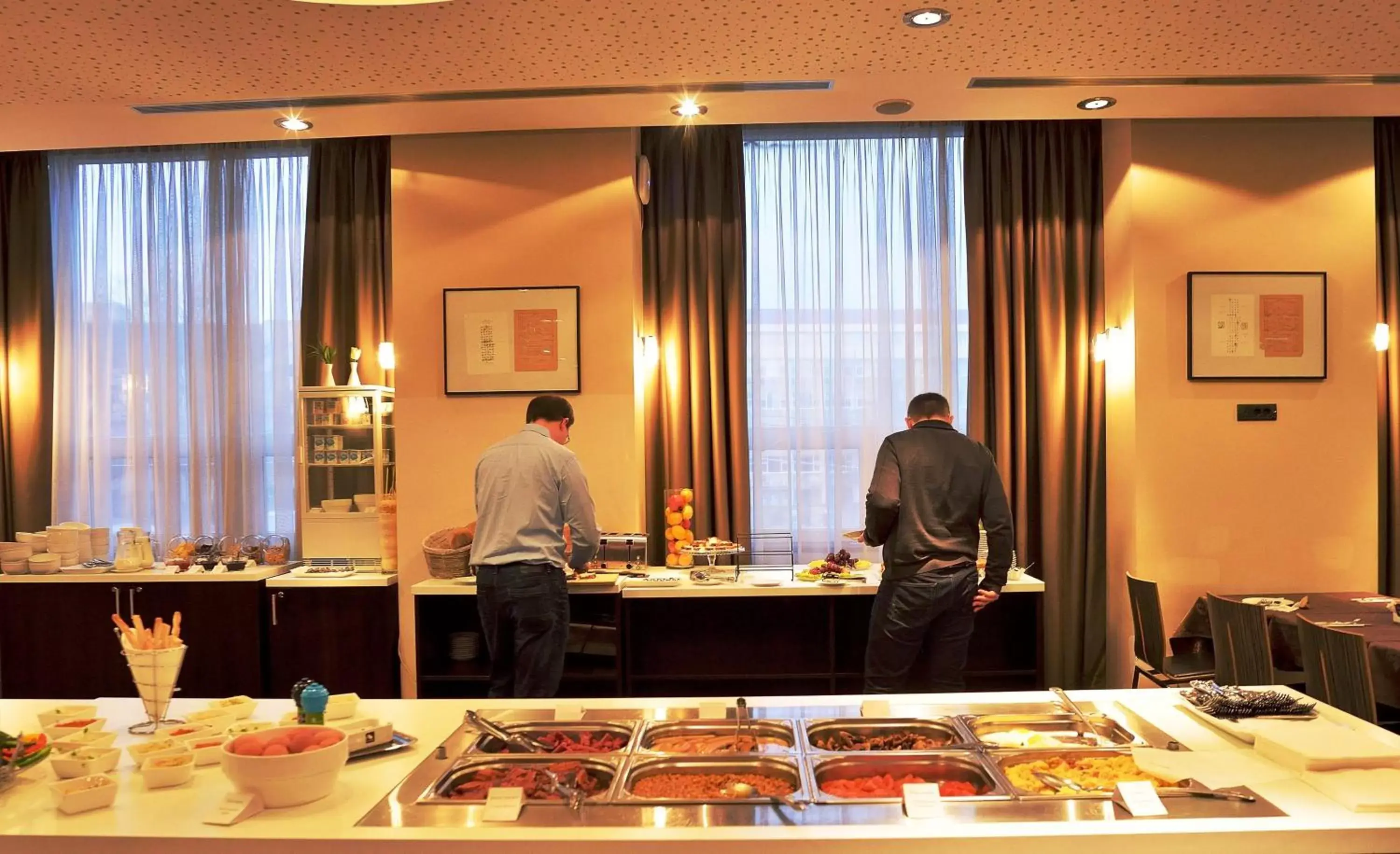Buffet breakfast, Restaurant/Places to Eat in Hotel Timisoara