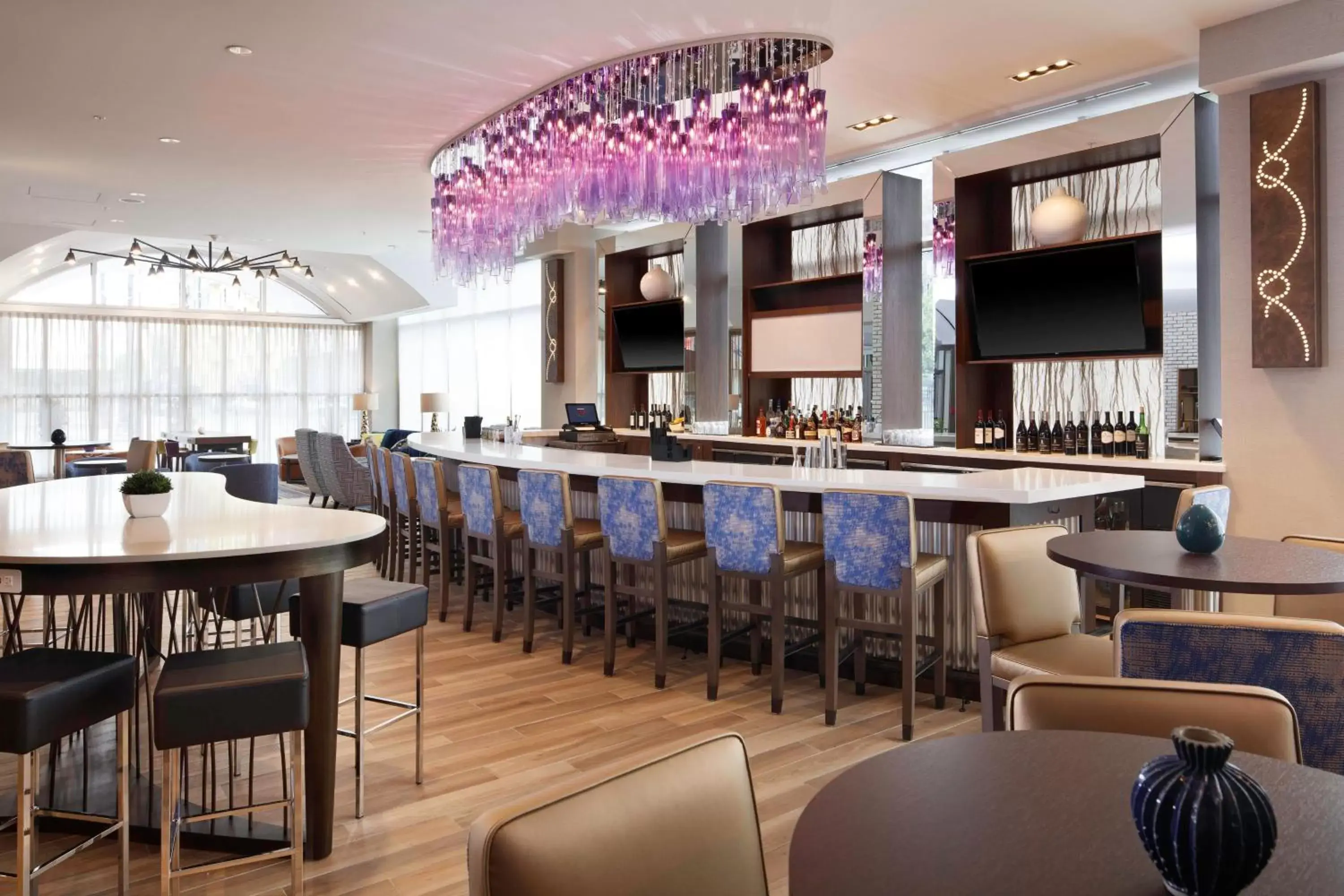 Lobby or reception, Lounge/Bar in SpringHill Suites by Marriott New Orleans Downtown/Canal Street