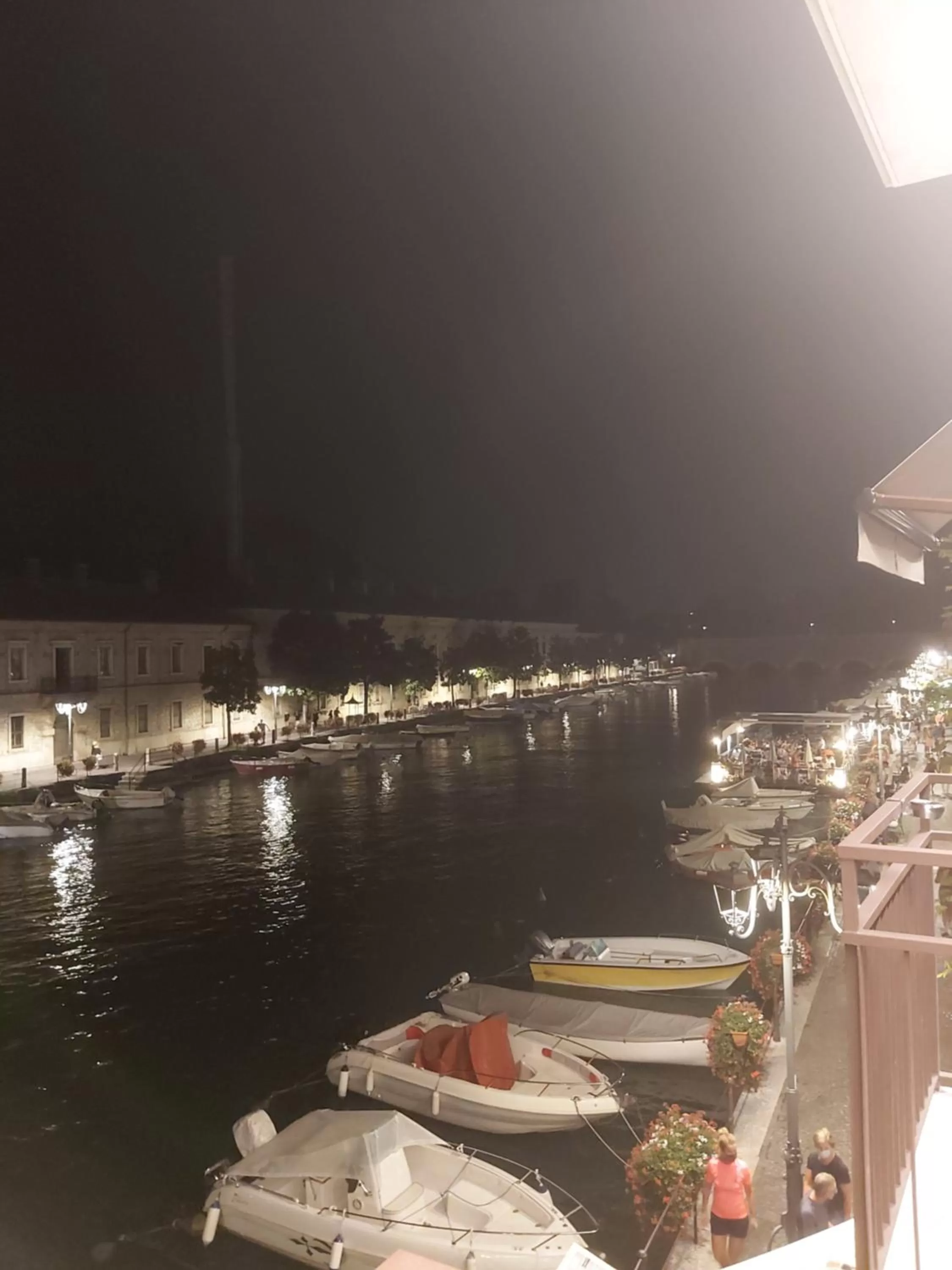 Lake view in Hotel Bell'arrivo by Dori