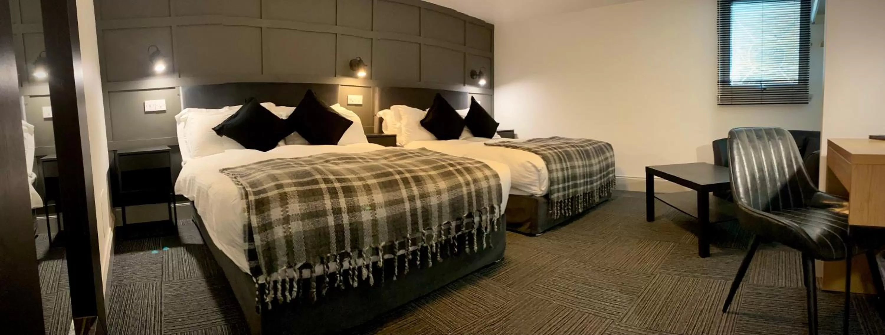 Bed in Siberia Bar & Hotel