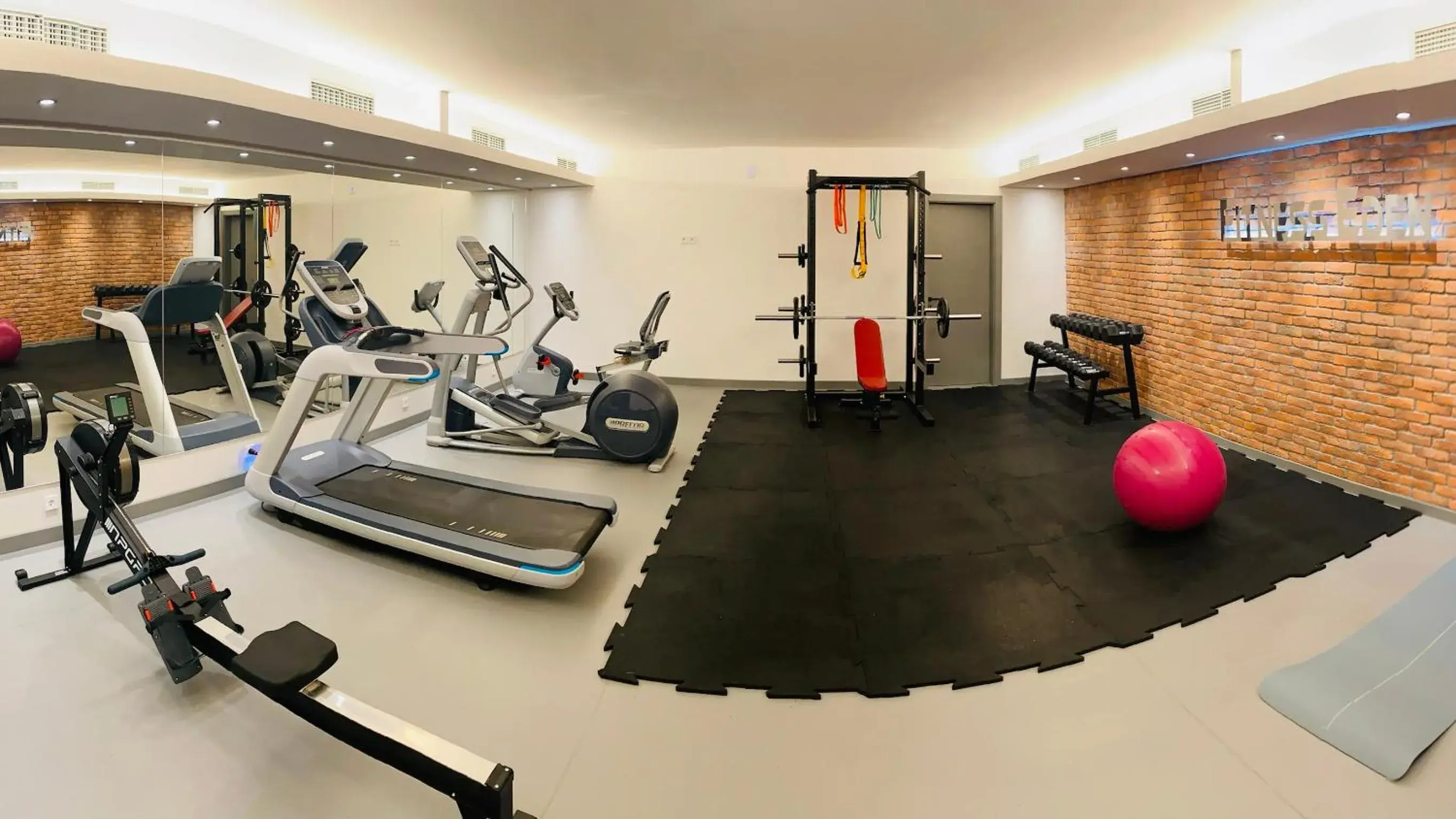 Fitness centre/facilities, Fitness Center/Facilities in Hotel Eden