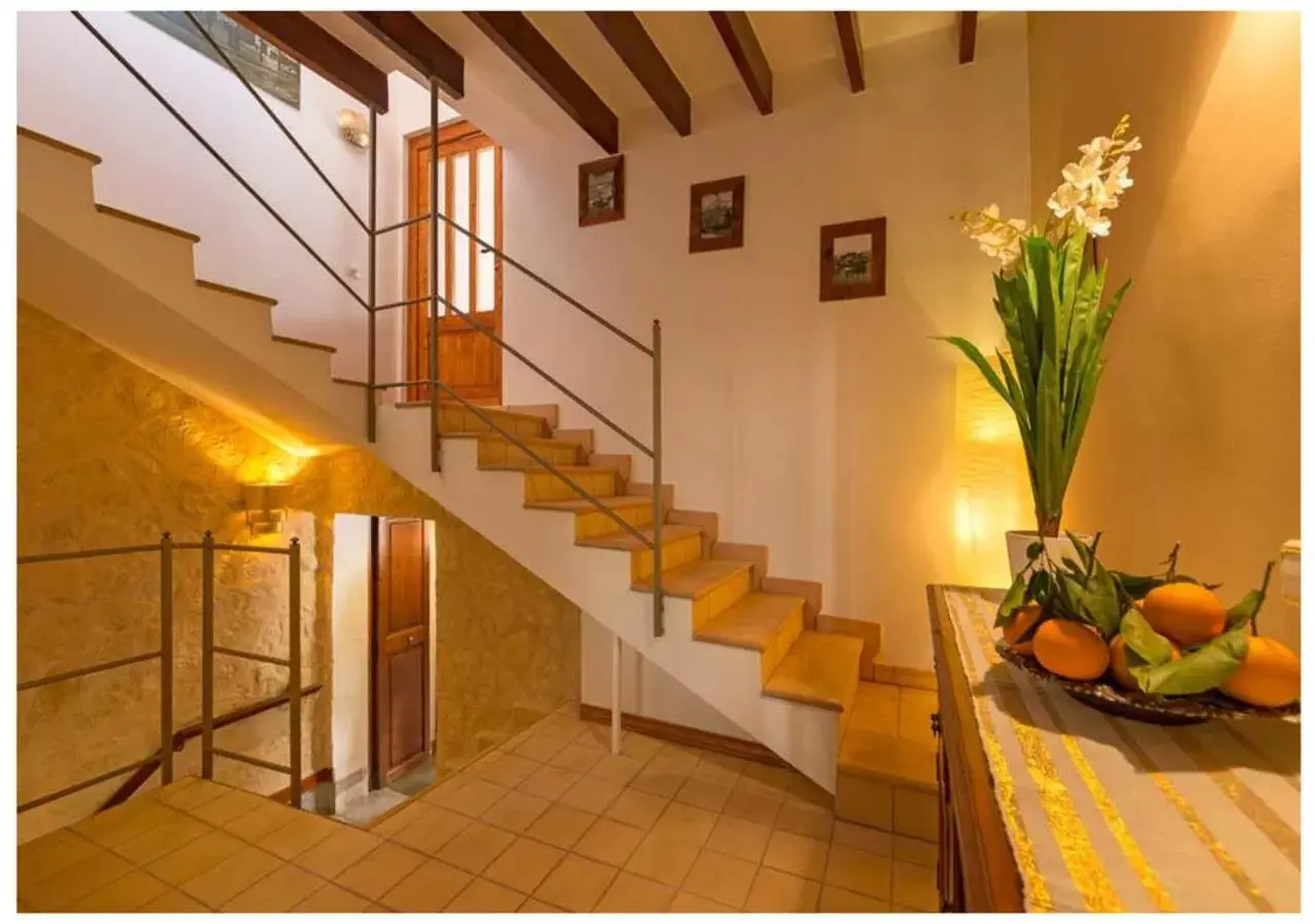 Property building in Boutique Hostal "Born53" im Stadtkern von Llucmajor, Mallorca