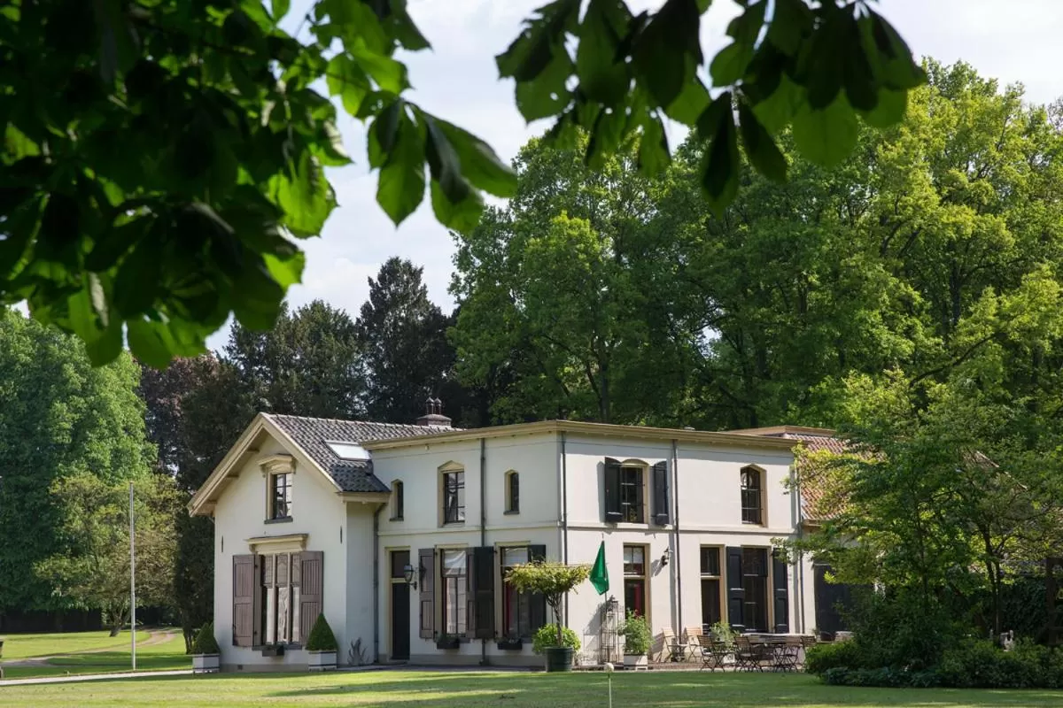 Property Building in B&B en SPA Landgoed Matanze