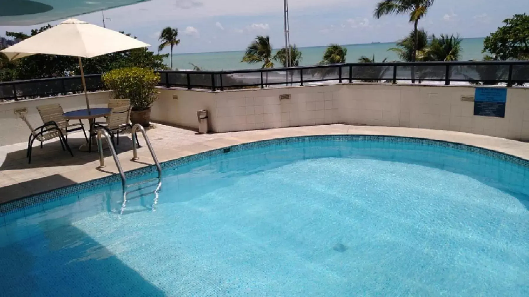 Pool view, Swimming Pool in Euro Suite Recife Boa Viagem