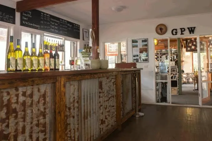 Lounge or bar in Gisborne Peak Winery Short Term Stays